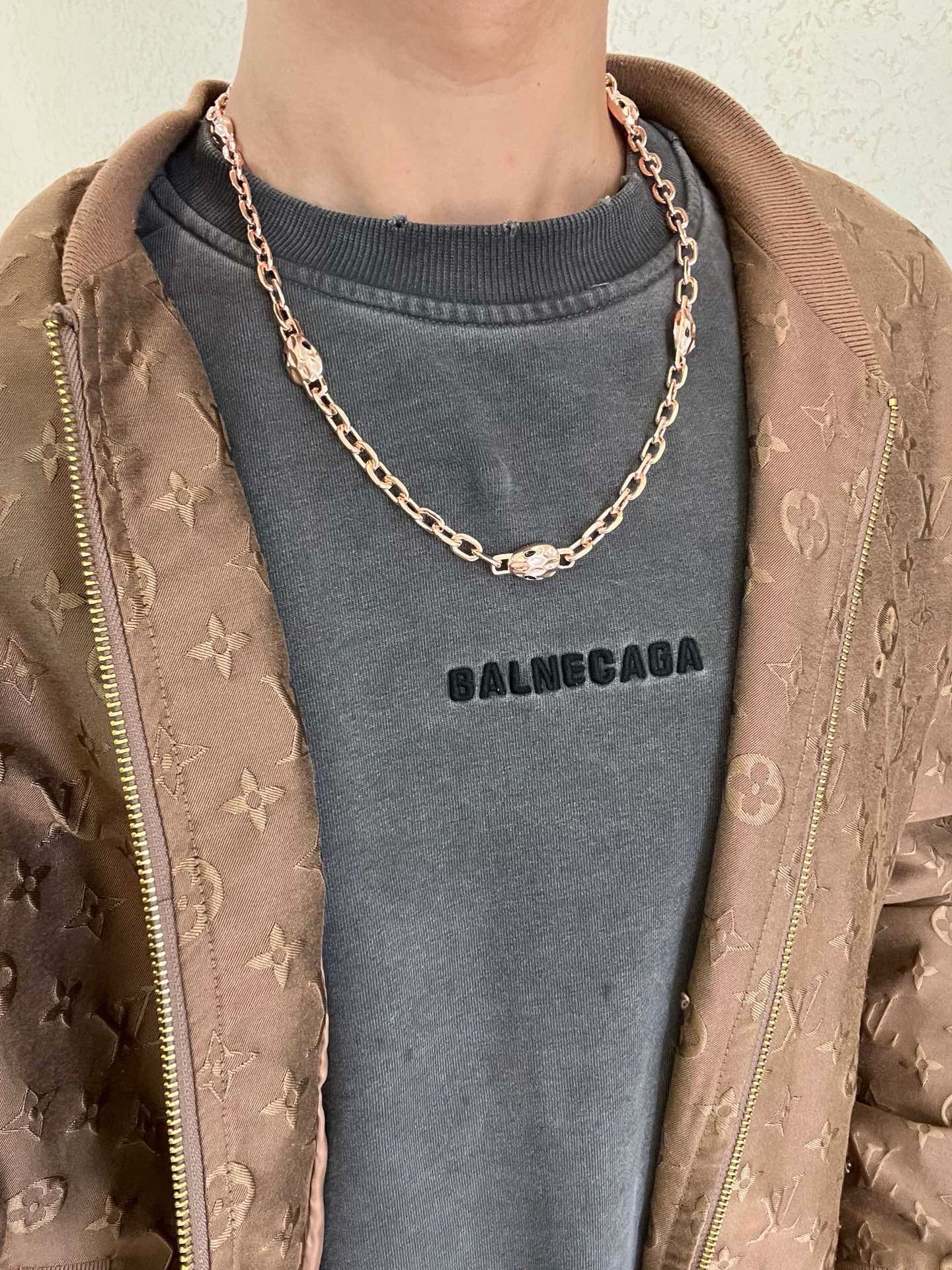Bvlgari Serpenti necklace Rose gold with black onyx stone accents 50cm