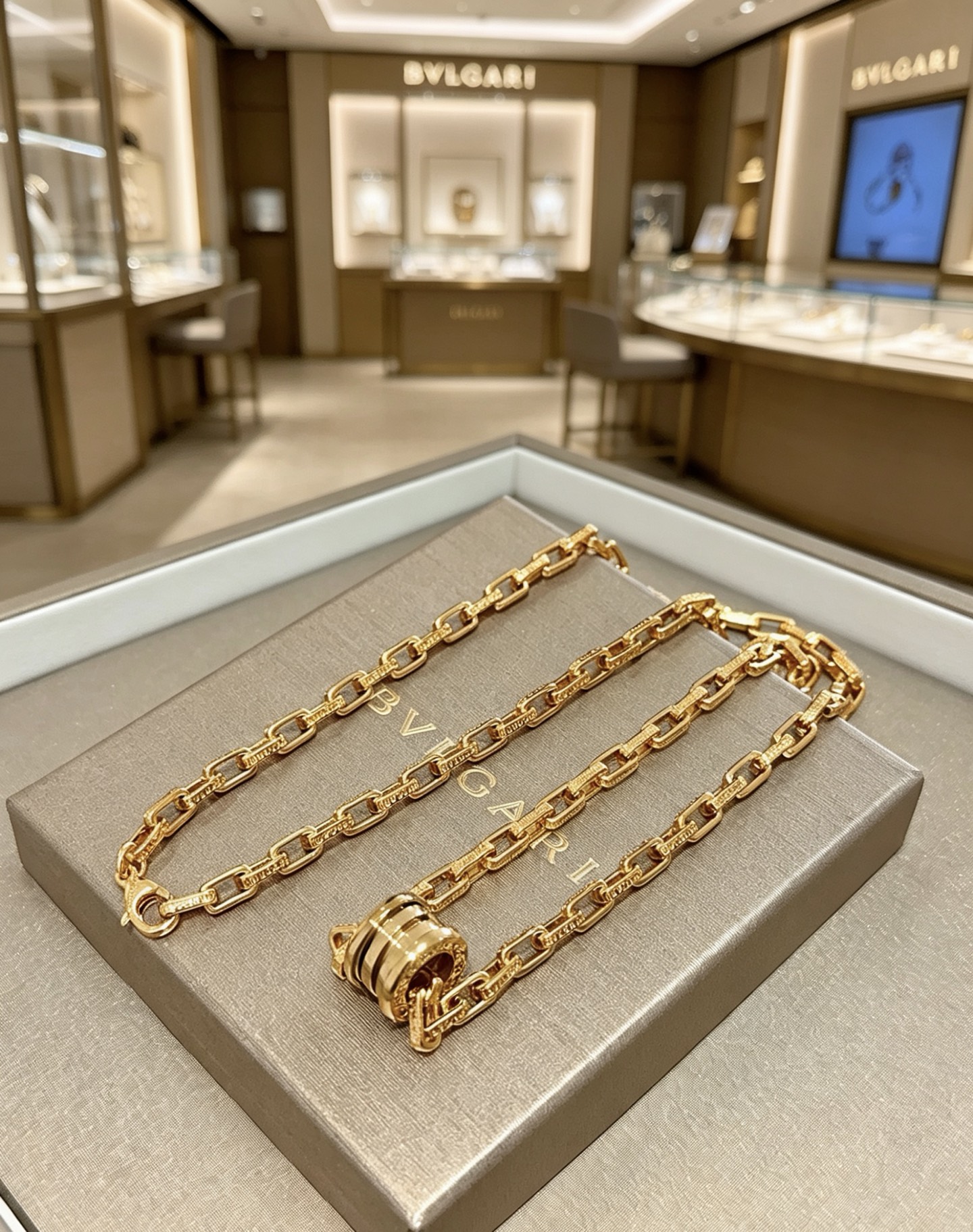 Bvlgari B zero1 necklace 18k yellow gold 46cm
