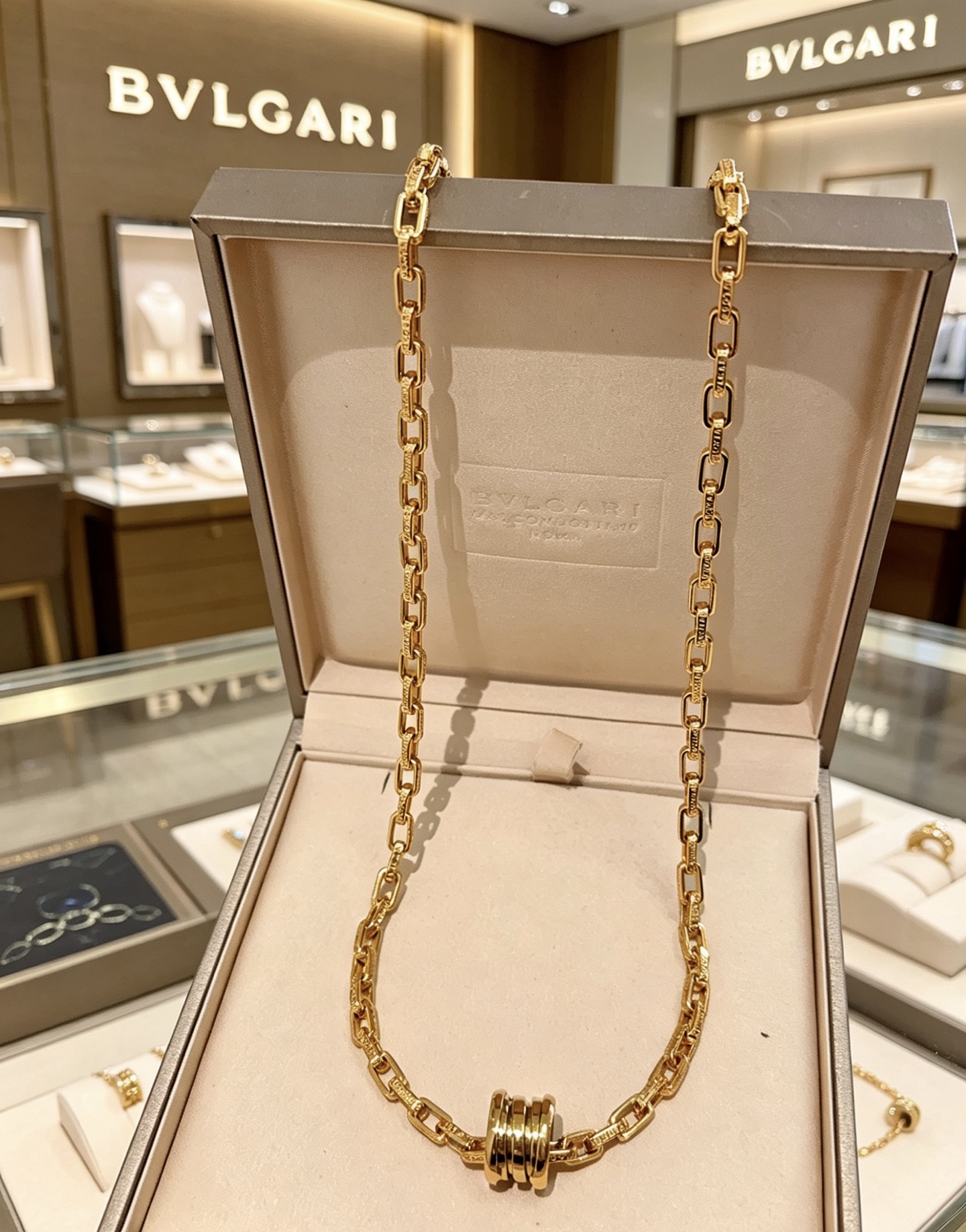 Bvlgari B zero1 necklace 18k yellow gold 46cm