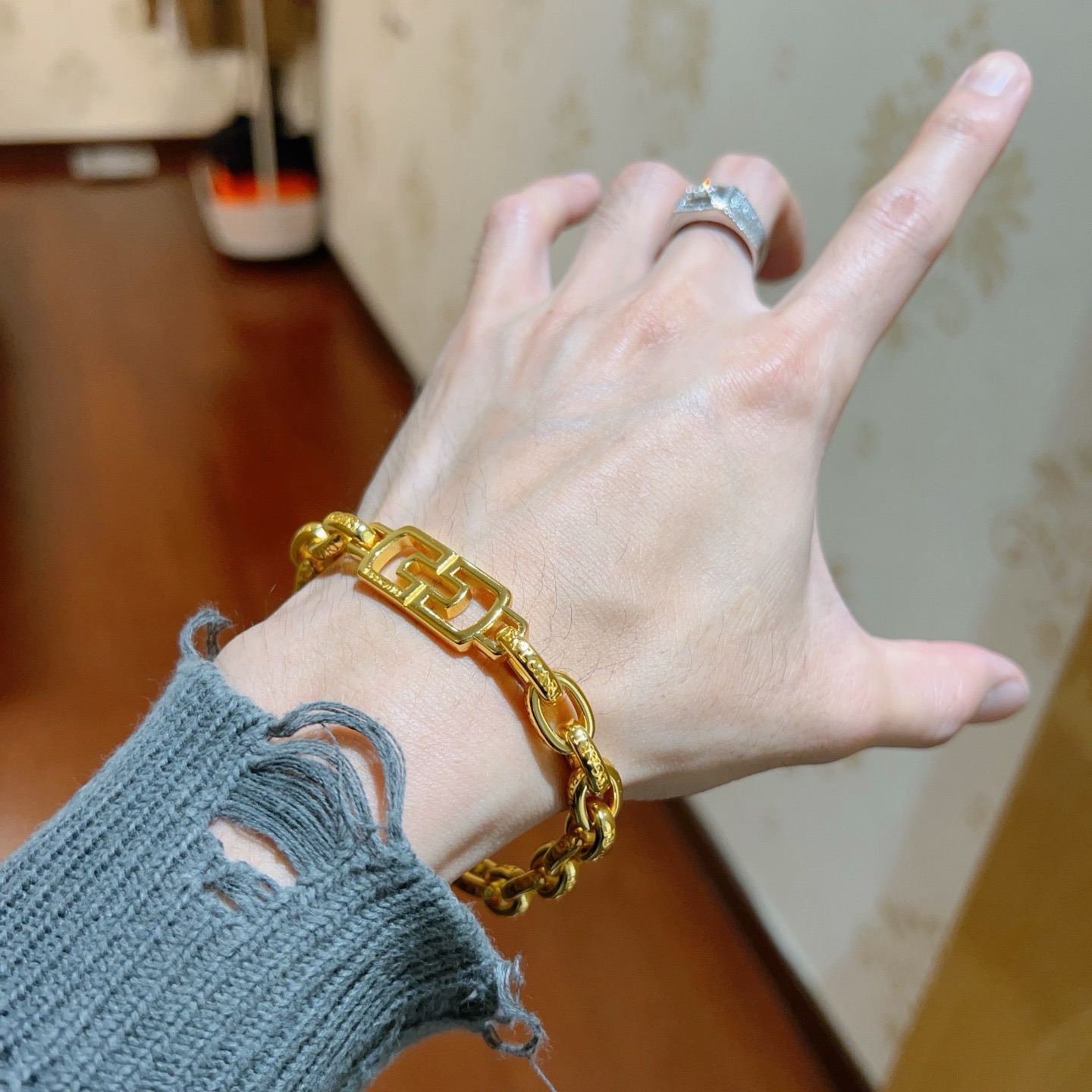 Bvlgari DIVAS DREAM bracelet 18K yellow gold 20