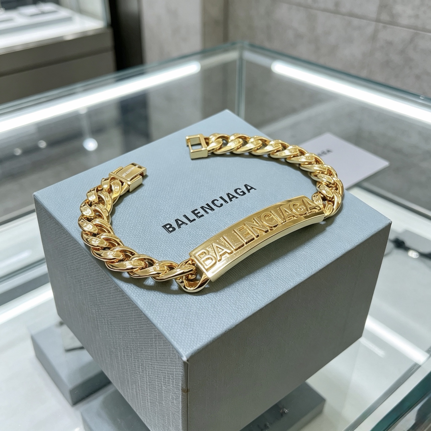 Luxury necklace 24cm