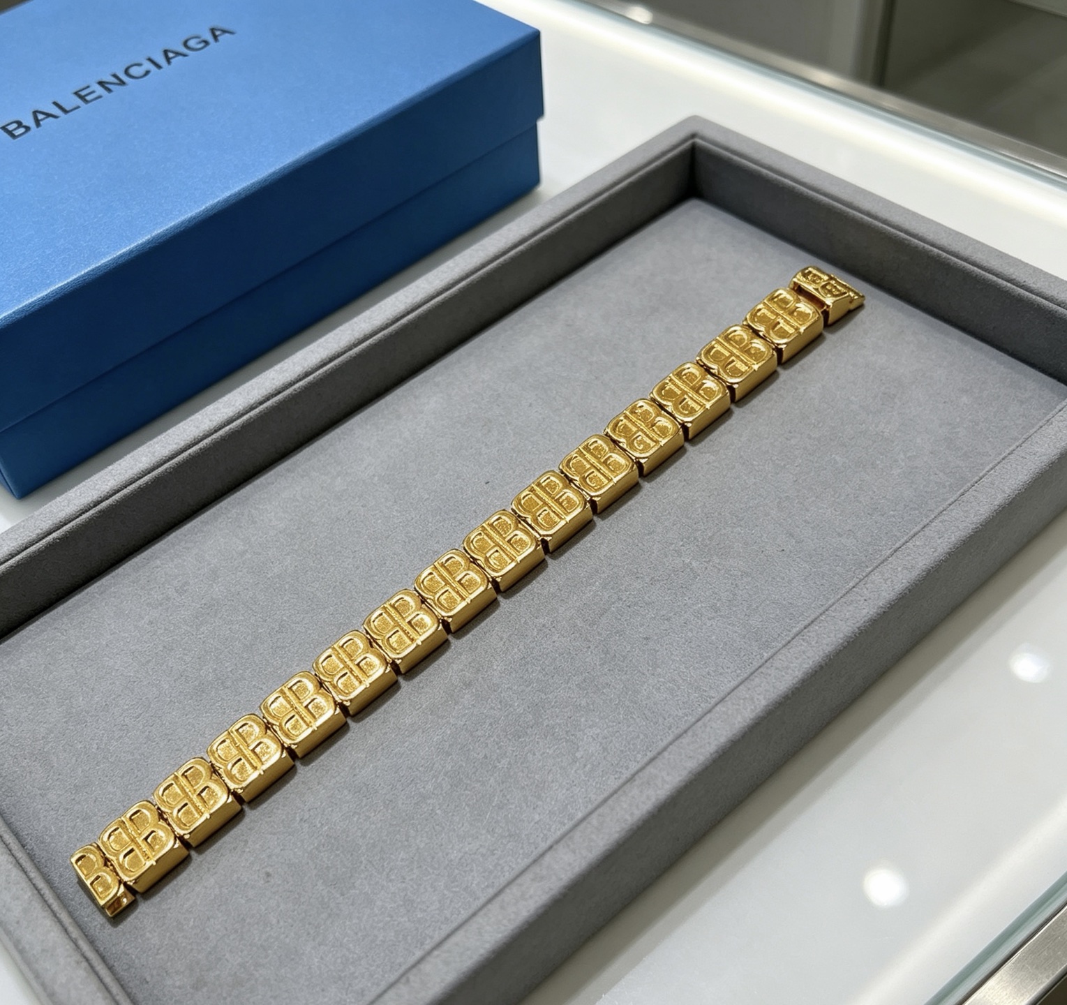 Luxury necklace 22cm