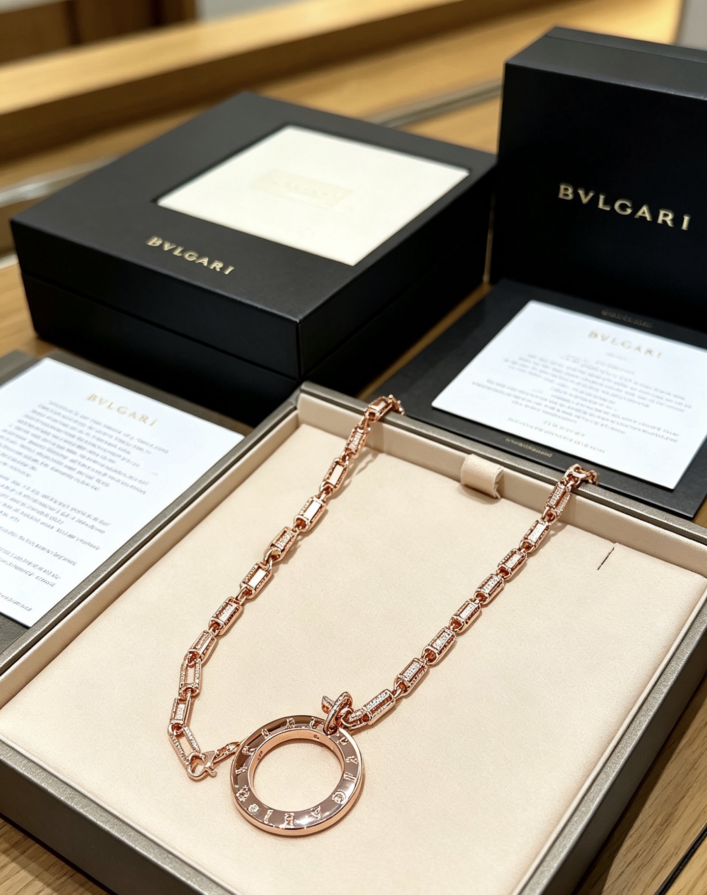 Bvlgari Bvlgari Bvlgari necklace 18K rose gold 60cm