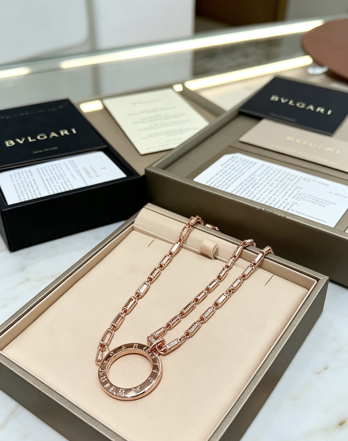 Bvlgari Bvlgari Bvlgari necklace 18K rose gold 60cm