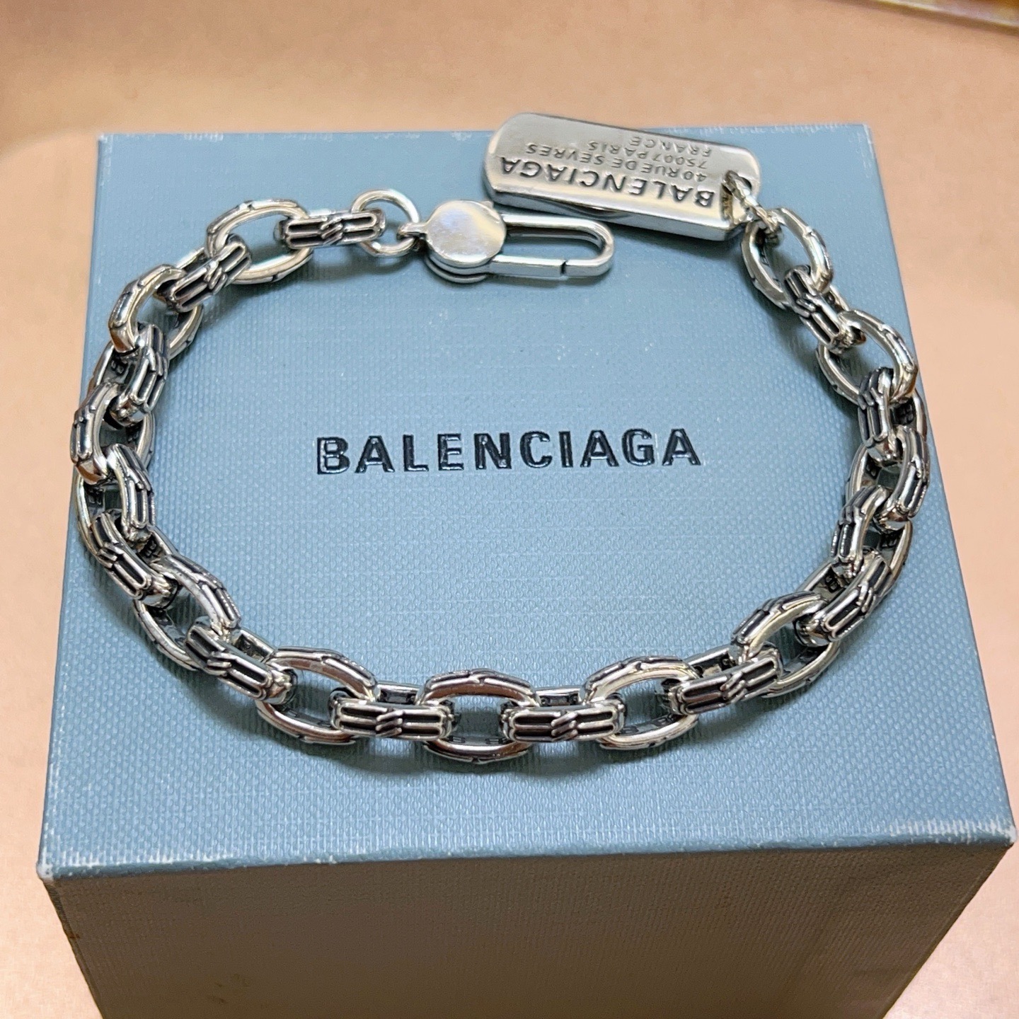 Luxury necklace 24cm