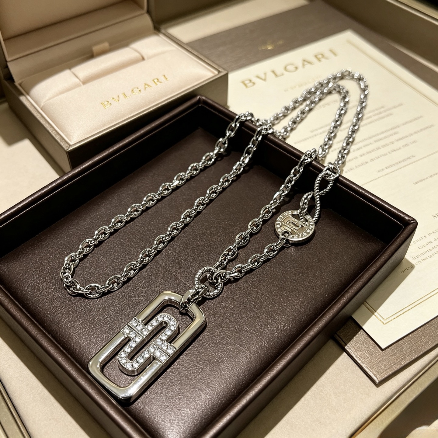 Bvlgari Parentesi necklace 18K white gold with diamond accents 60cm
