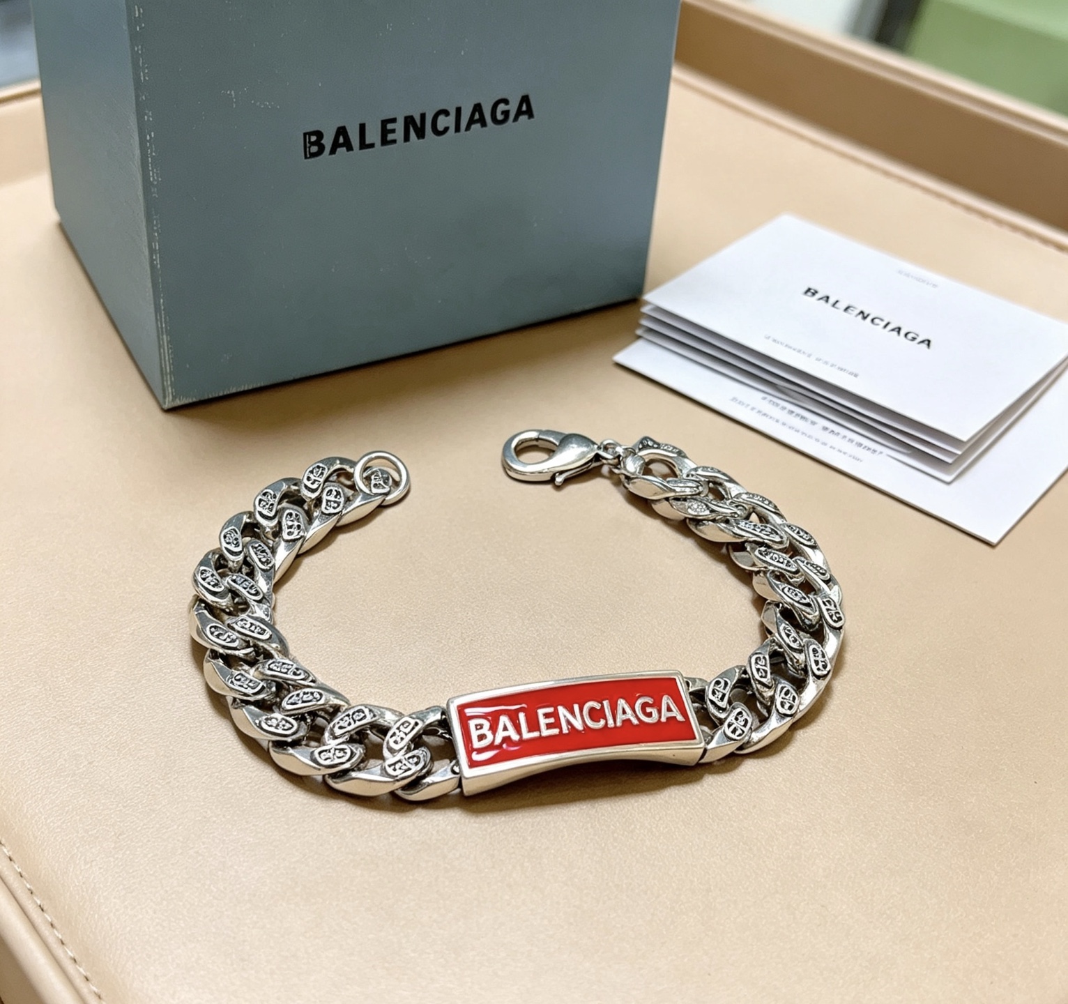 Luxury necklace 24cm