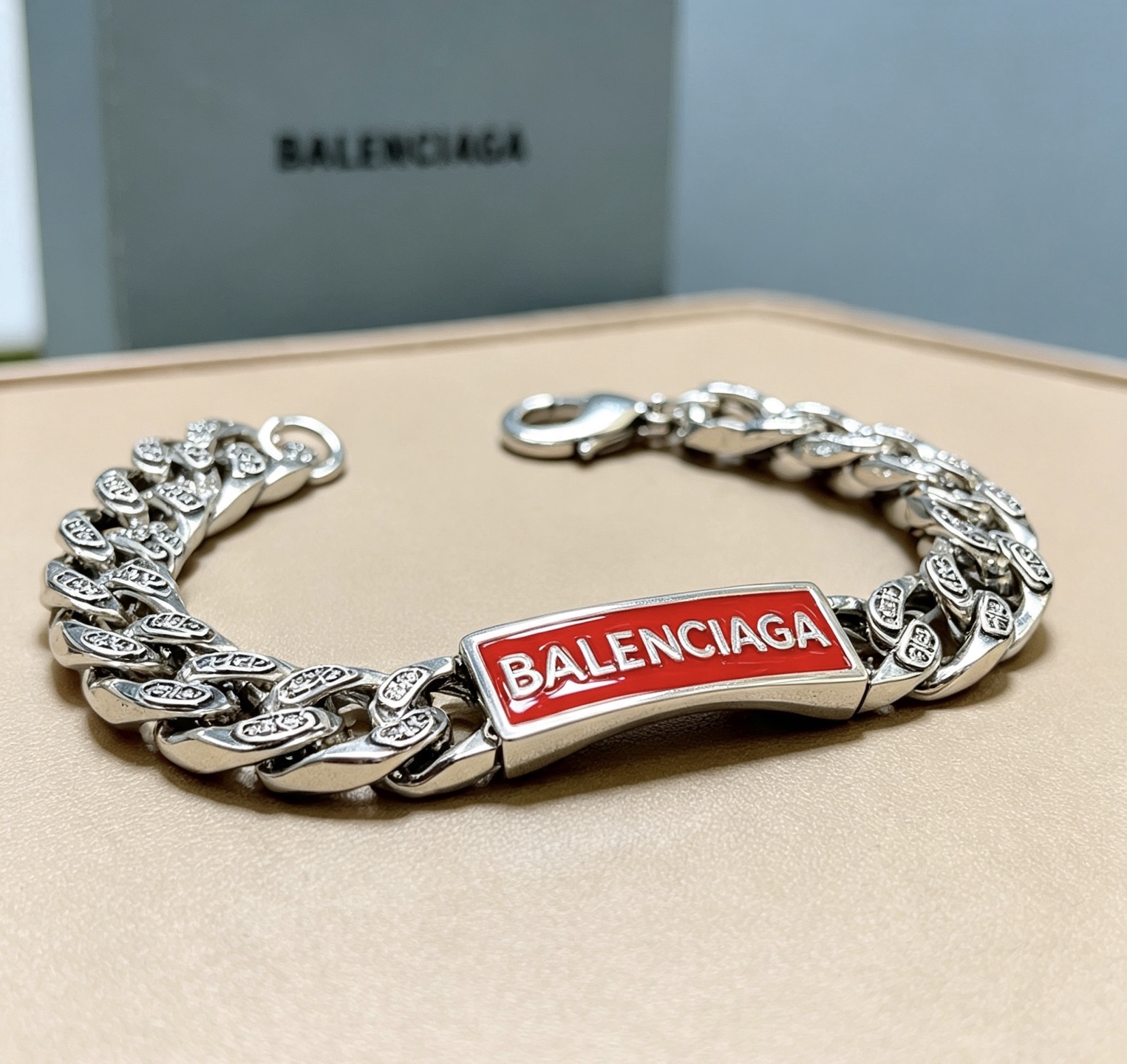 Luxury necklace 24cm