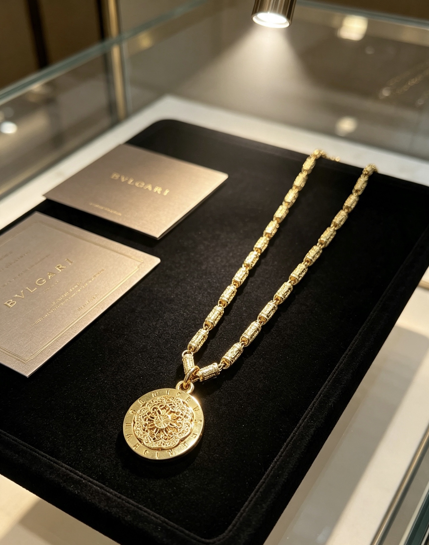 Bvlgari DIVAS DREAM necklace 18K yellow gold 60cm