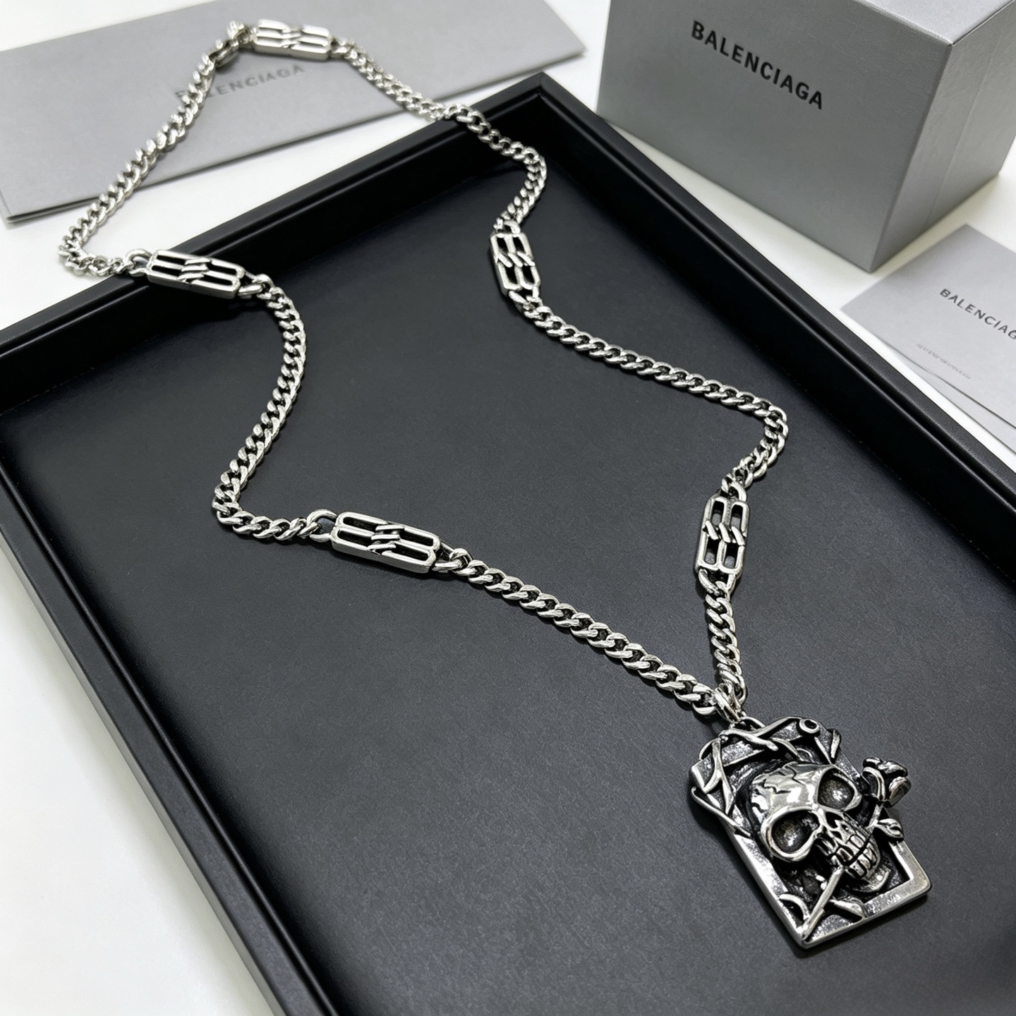 Luxury necklace