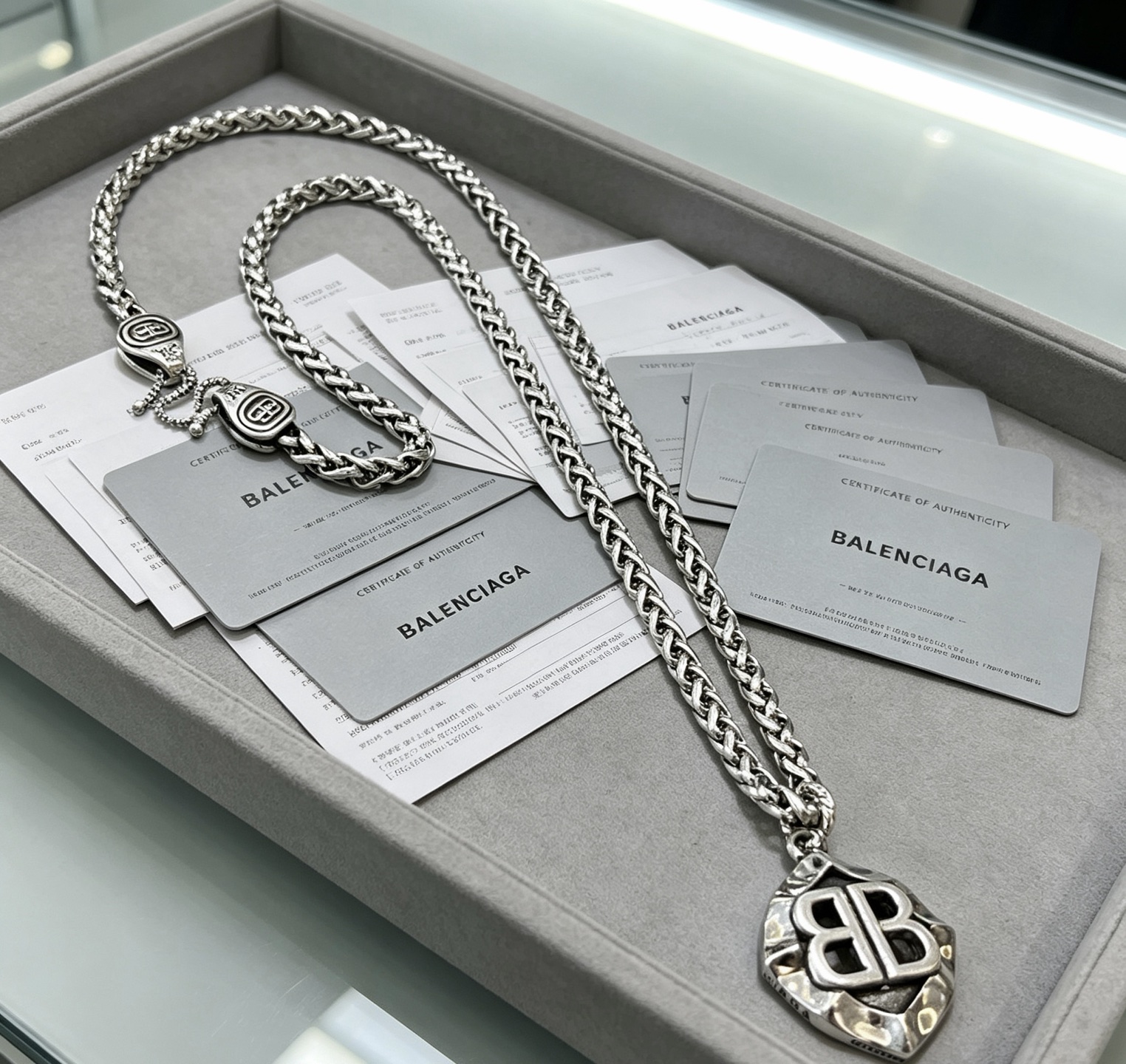 Luxury necklace