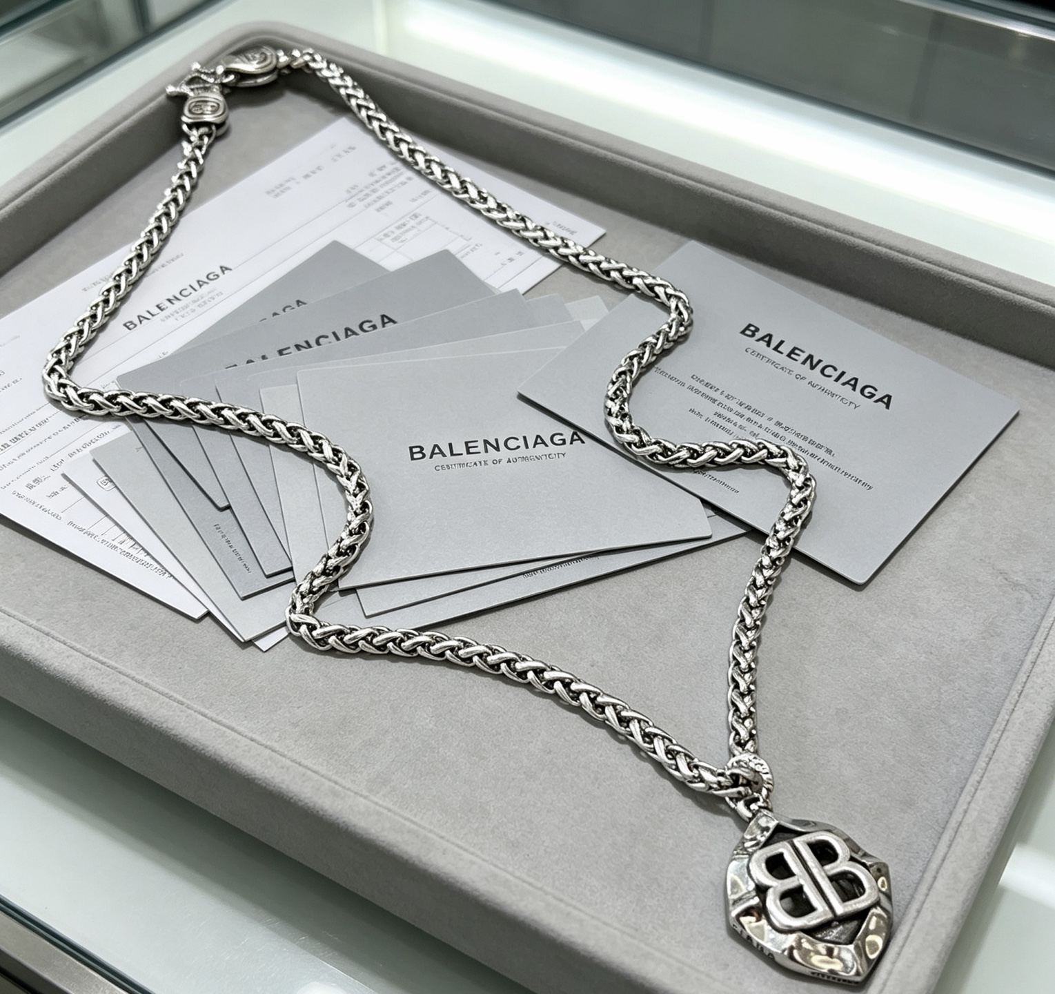 Luxury necklace