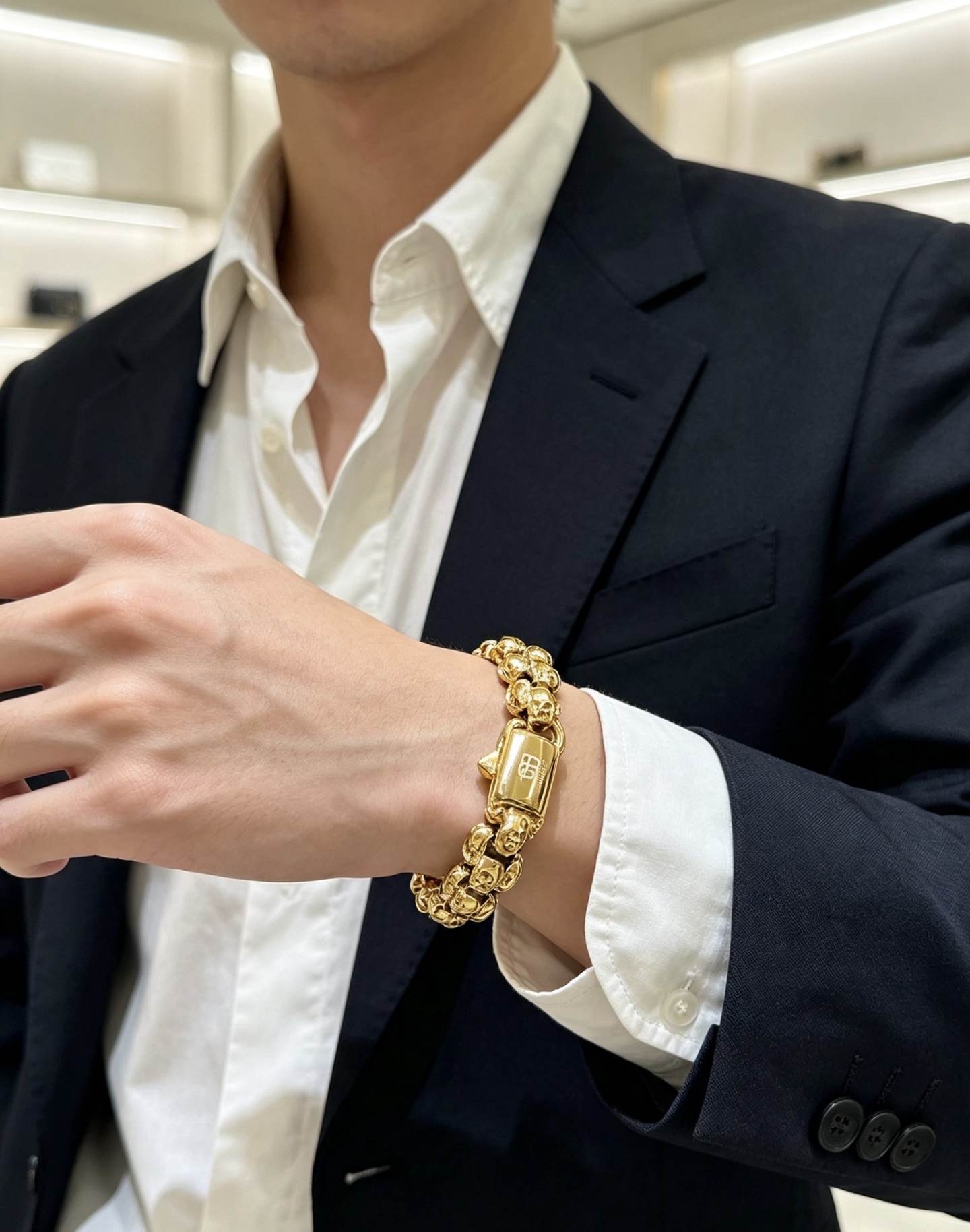 Luxury necklace