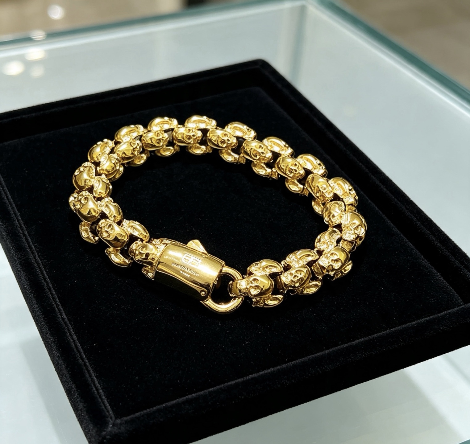 Luxury necklace