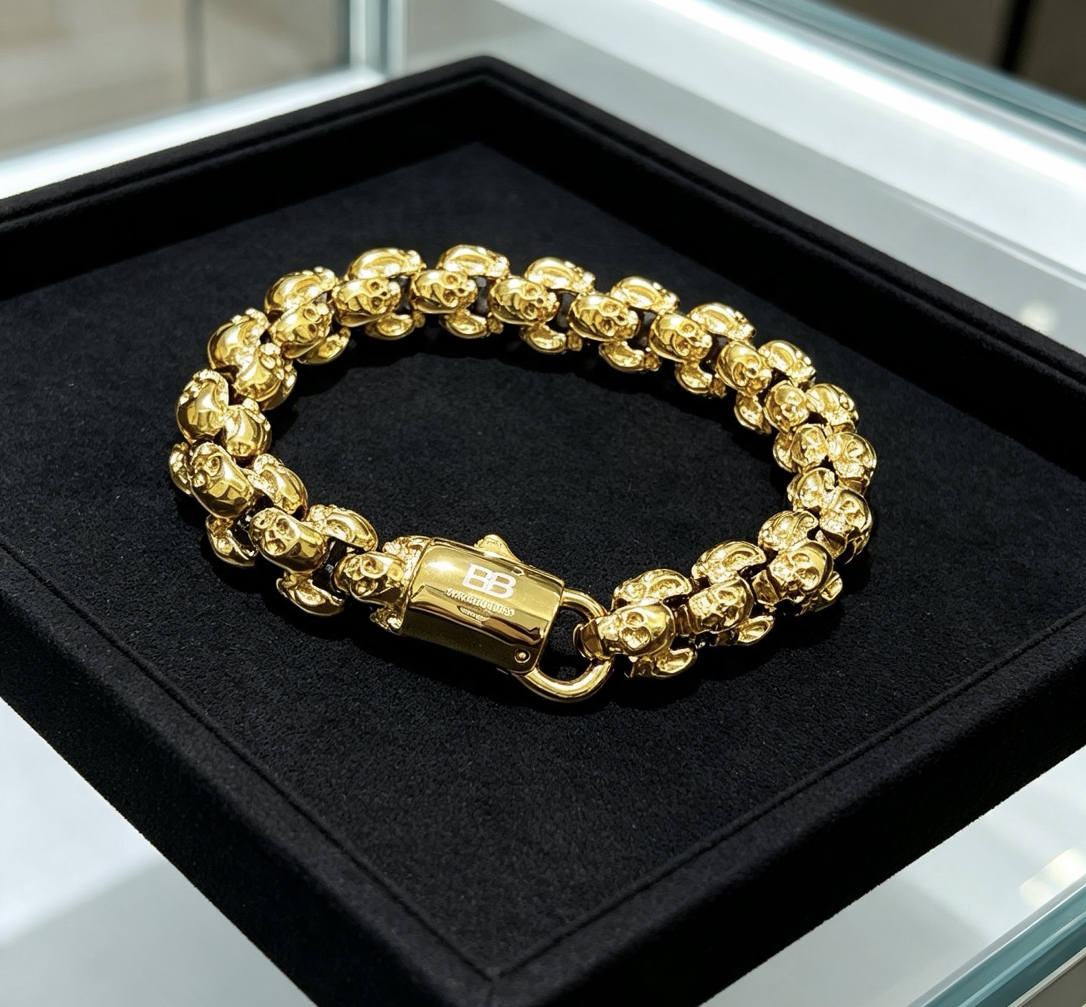 Luxury necklace