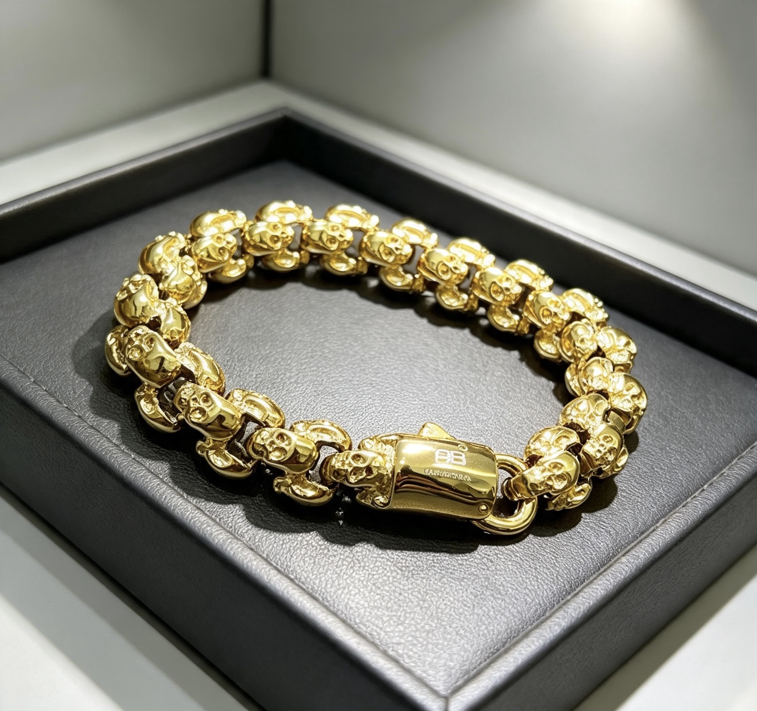 Luxury necklace