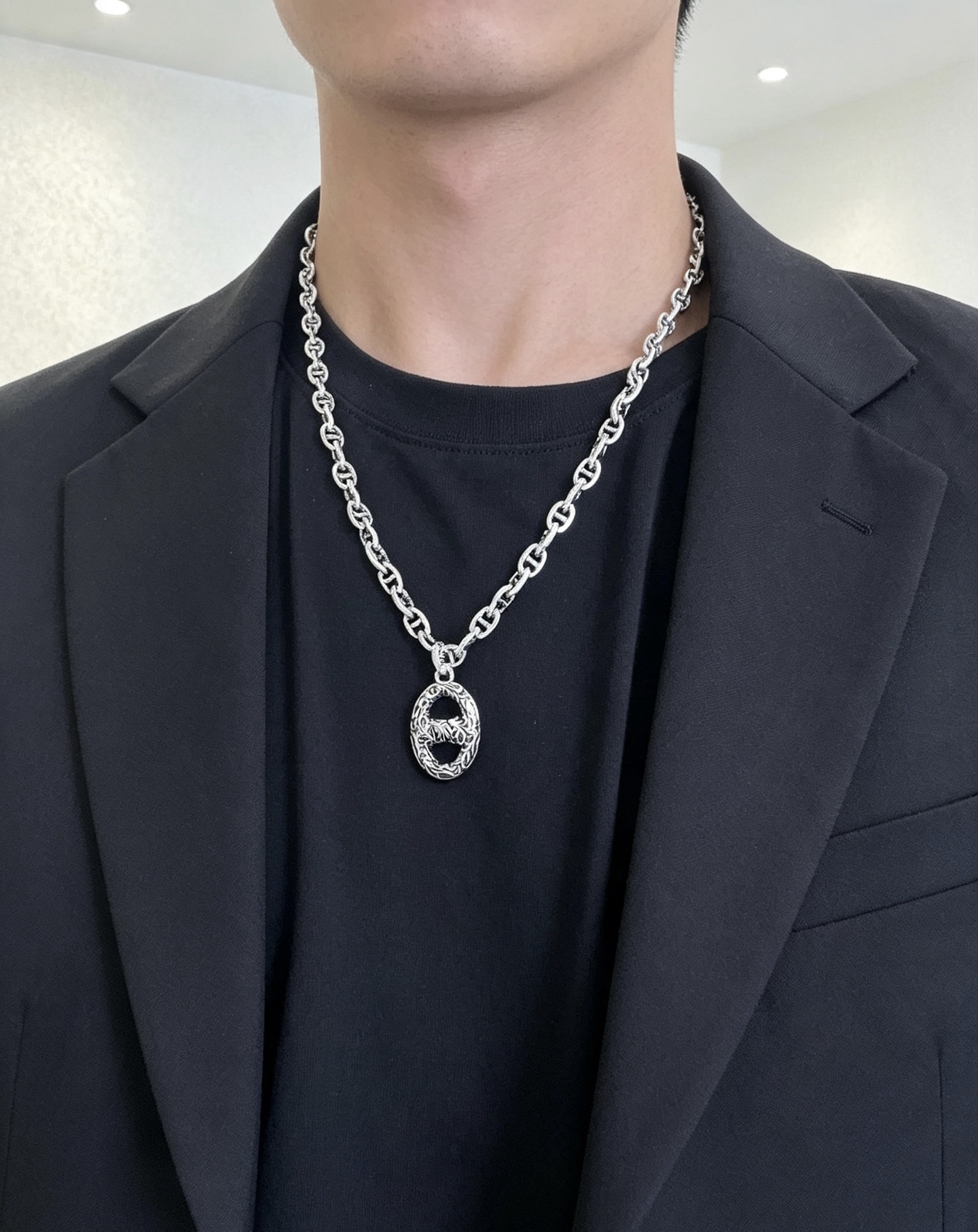 Hermes Farandole Chaine d Ancre Collana con pendente inciso Argento sterling anticato con volute incise senza pietre preziose 50 cm