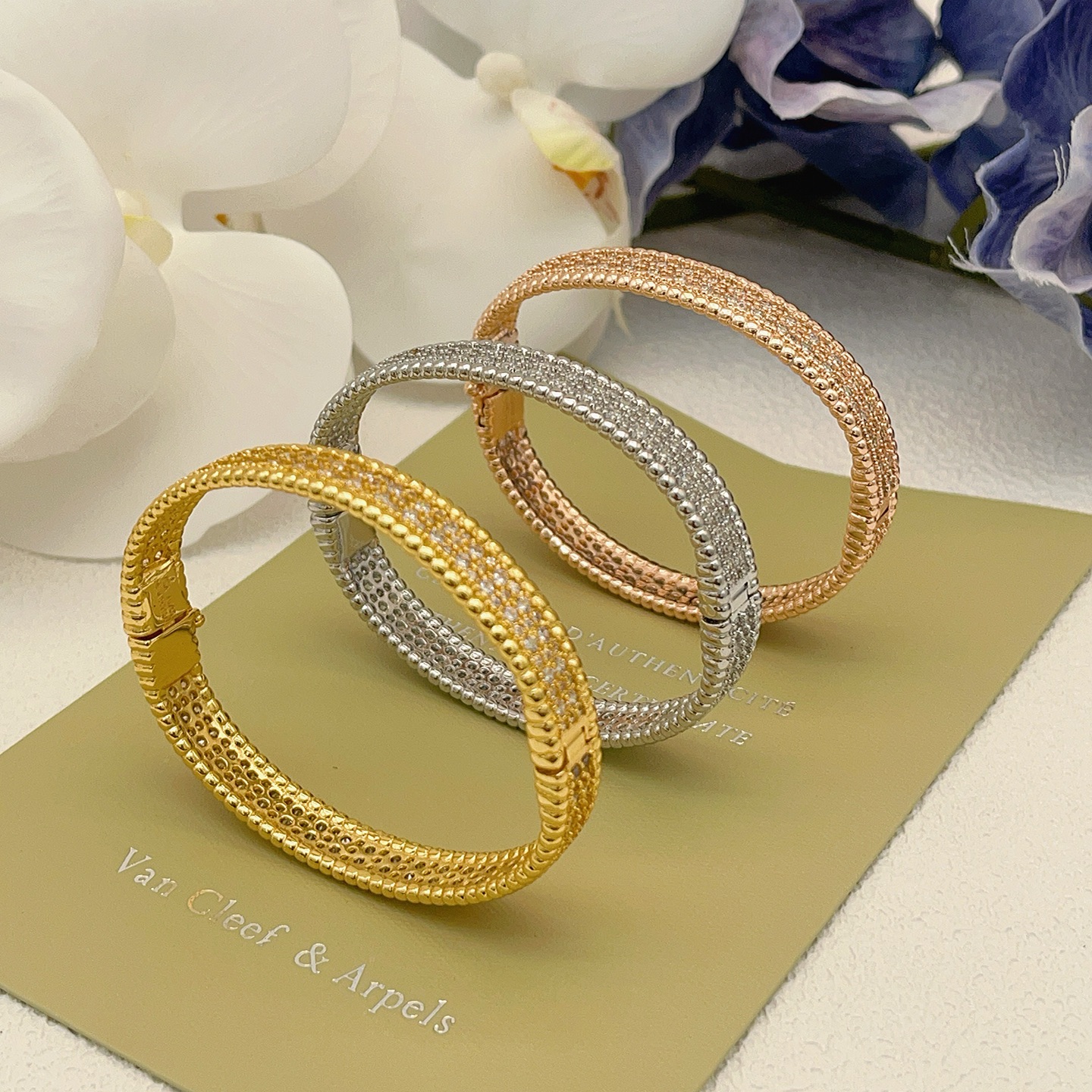 Van Cleef Arpels Perlee bracelet Rose gold with clear diamond pave 17cm