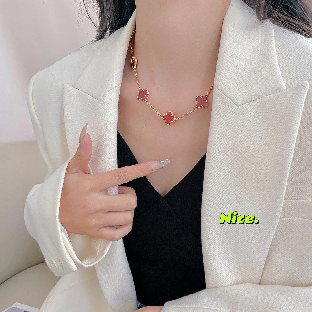 Van Cleef Arpels Alhambra necklace Rose gold metal with carnelian red clover motifs 42cm