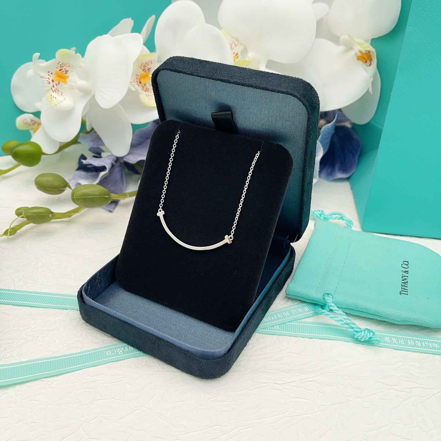 Tiffany Co T Smile necklace sterling silver no gemstones 40-45cm adjustable