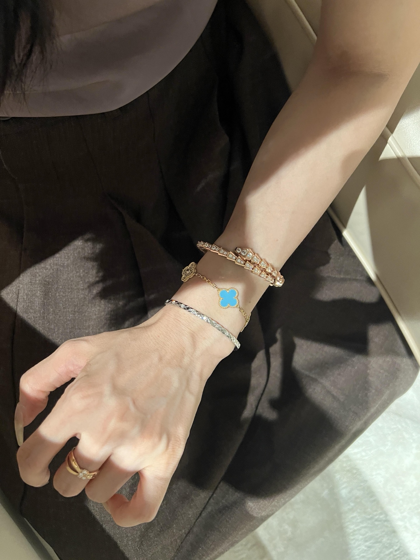 Van Cleef Arpels Alhambra bracelet White gold metal with turquoise blue clover inlays and diamond-paved clover accents 17cm