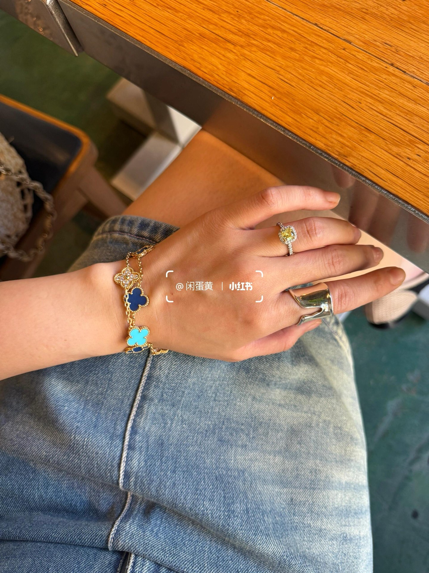 Van Cleef Arpels Alhambra bracelet White gold metal with turquoise blue clover inlays and diamond-paved clover accents 17cm
