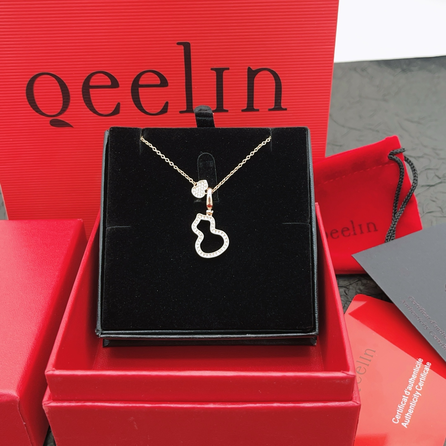 Qeelin Wulu necklace rose gold with clear diamond pave 42cm