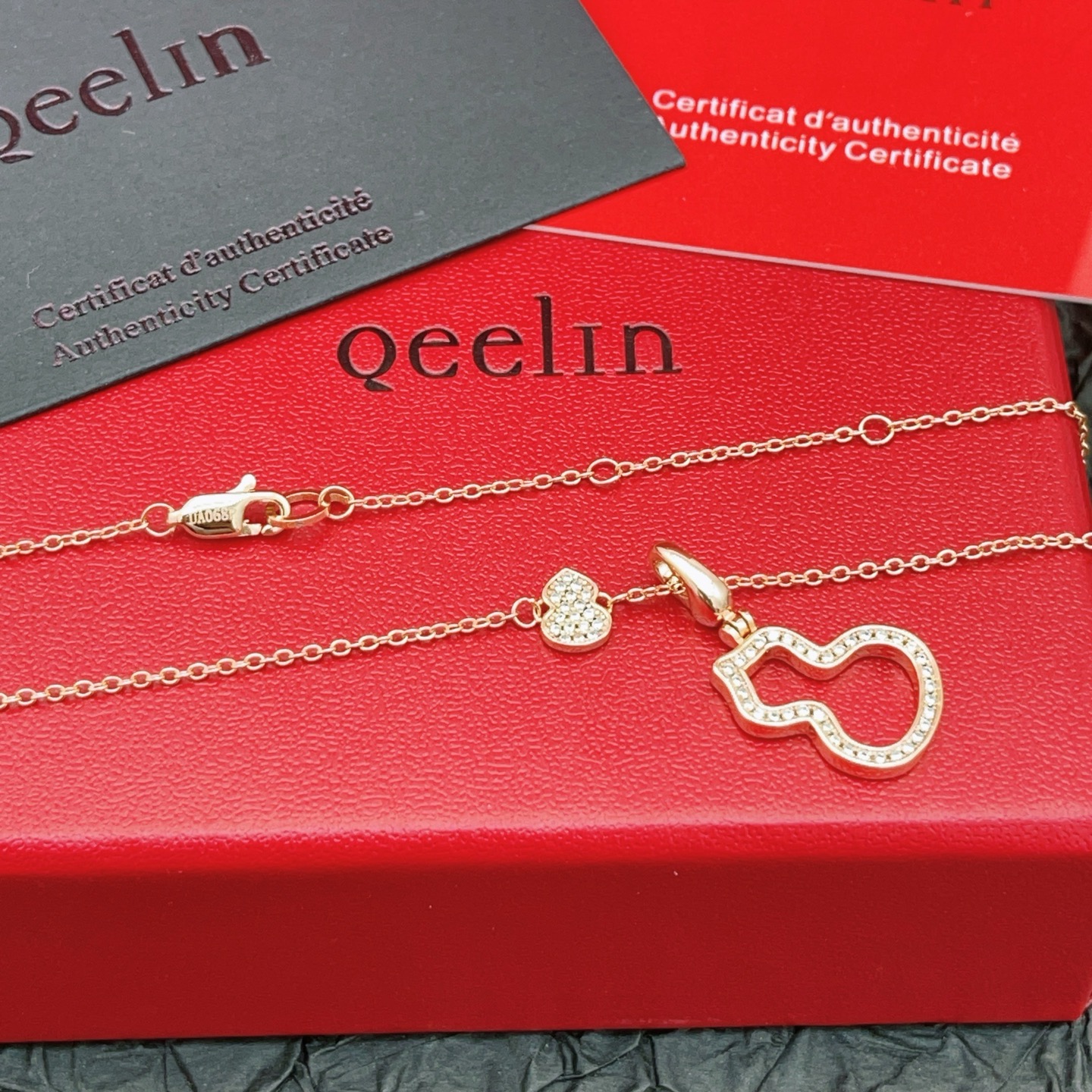 Qeelin Wulu necklace rose gold with clear diamond pave 42cm
