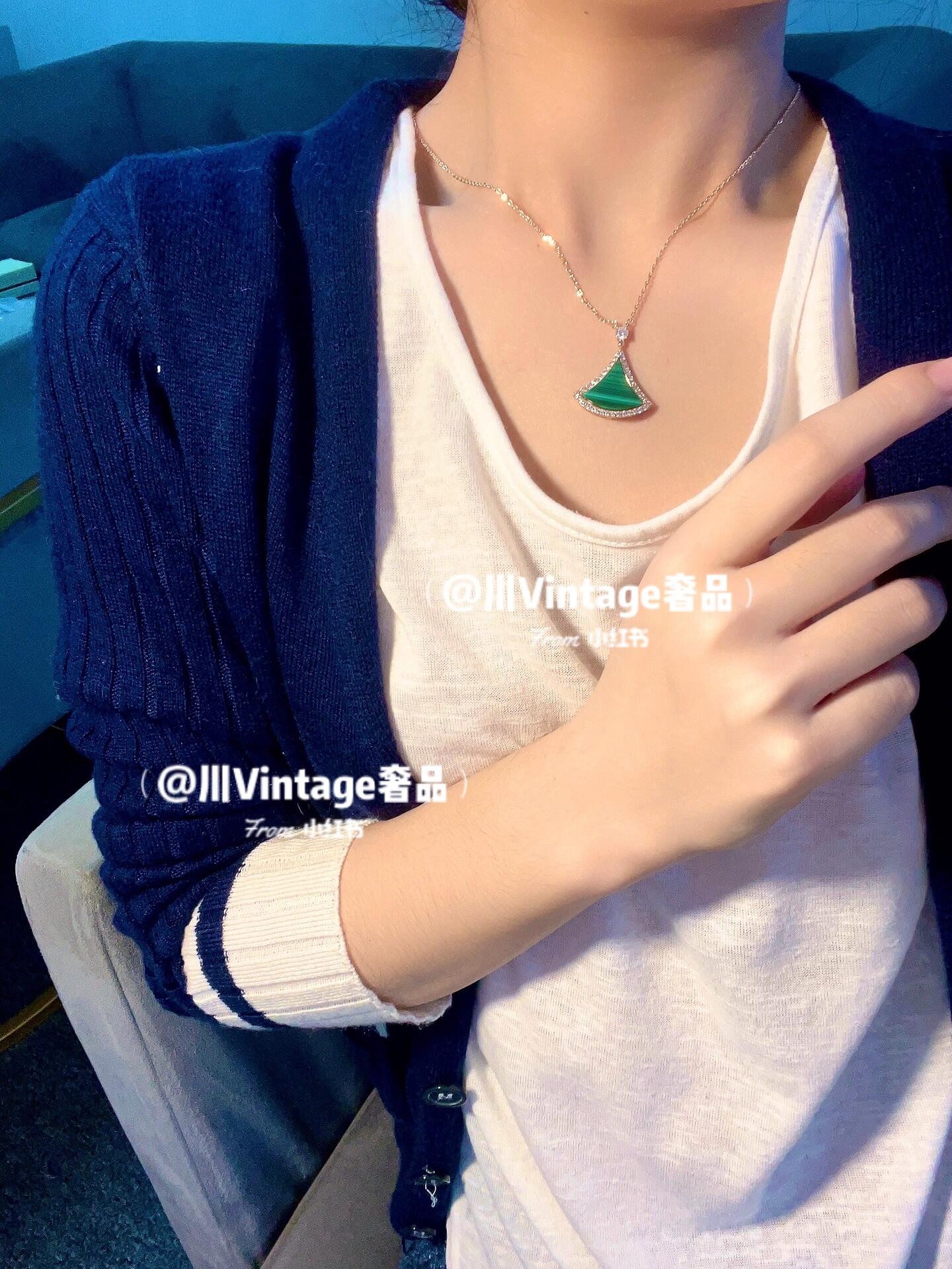 Bvlgari Divas Dream necklace 18k rose gold green malachite clear diamond 42cm