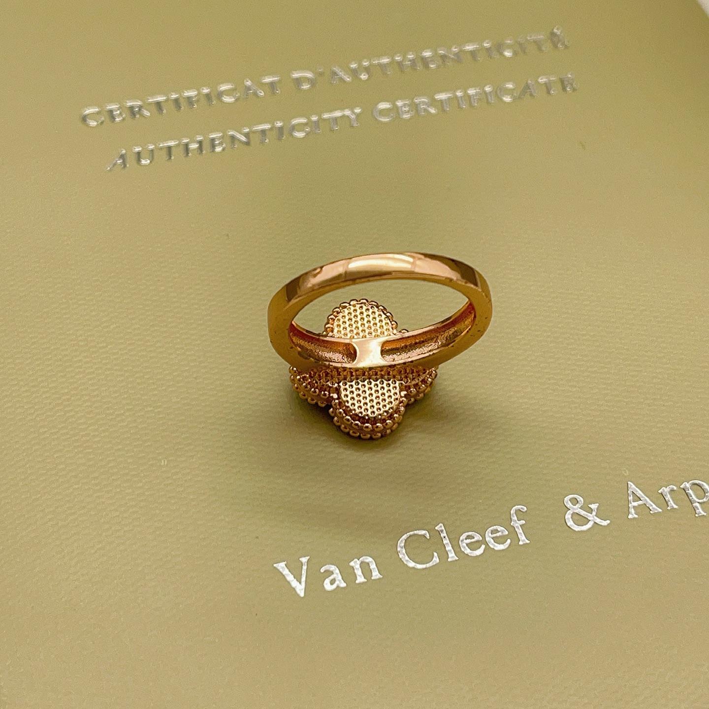 Van Cleef Arpels Vintage Alhambra ring 18k rose gold black onyx diamond No 6