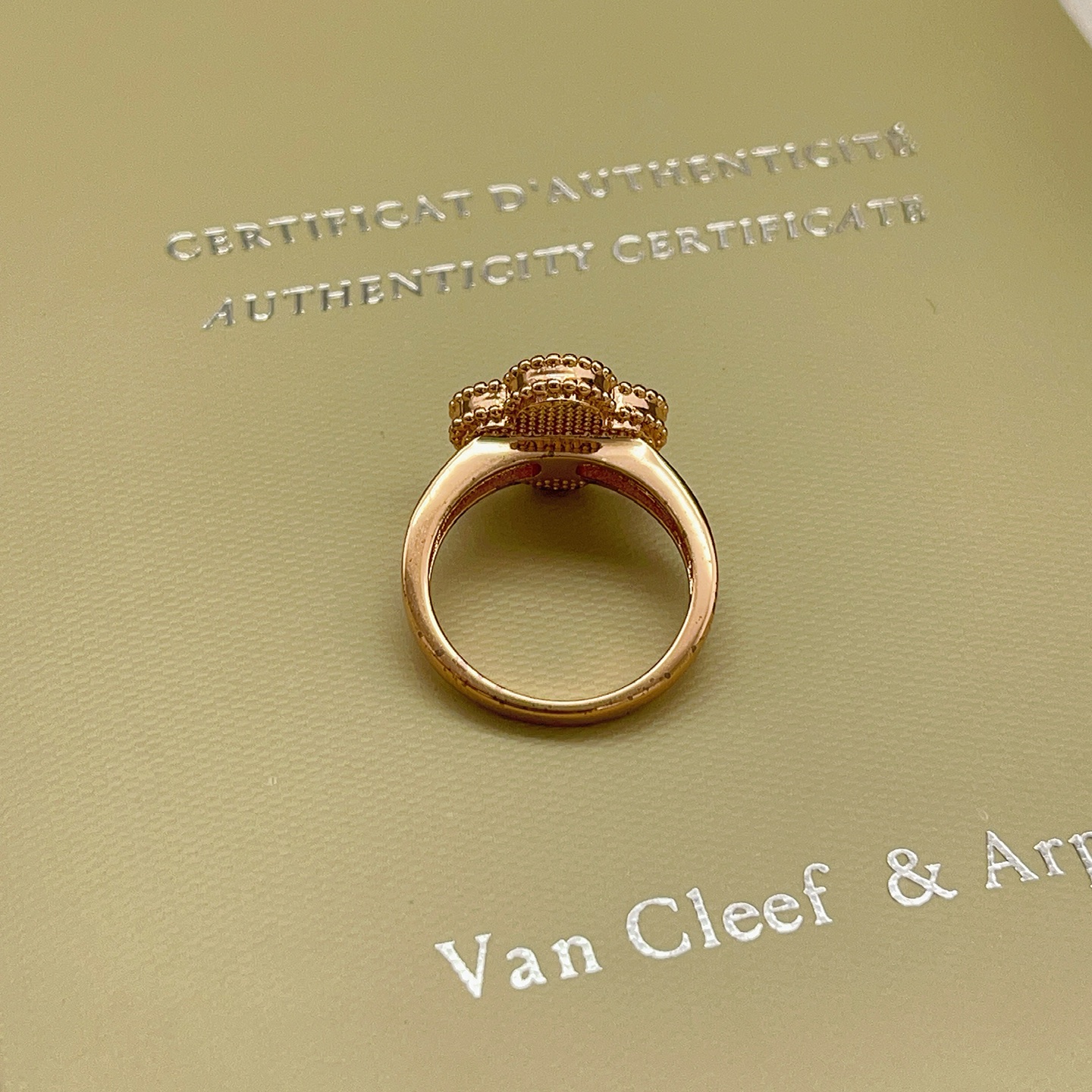 Van Cleef Arpels Vintage Alhambra ring 18k rose gold black onyx diamond No 6