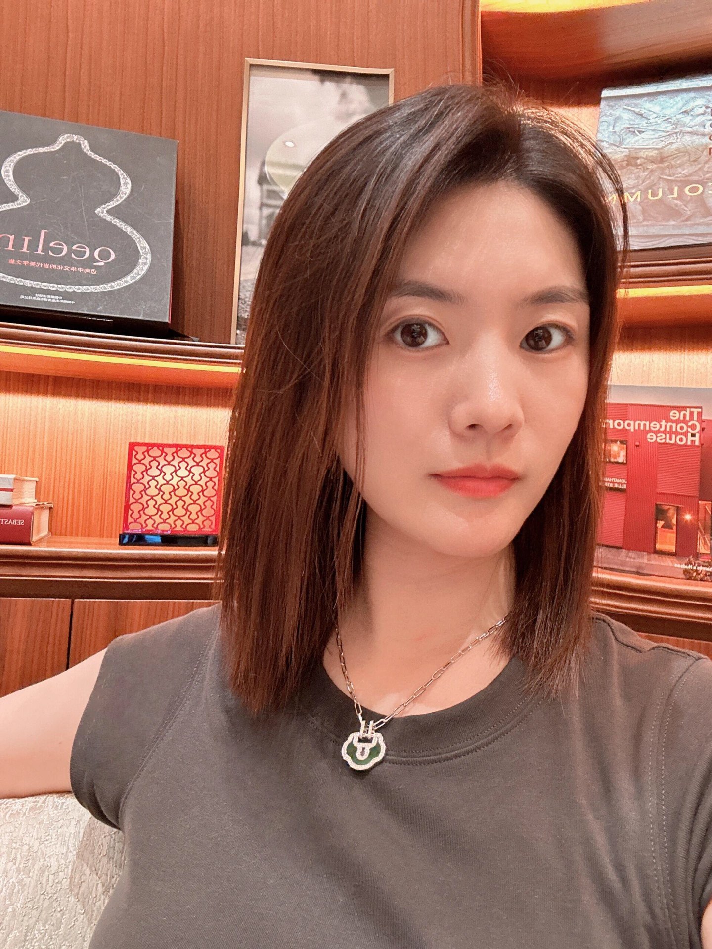 Qeelin Yu Yi necklace 18k rose gold 18k white gold diamond pink mother-of-pearl white mother-of-pearl grey mother-of-pearl 45cm