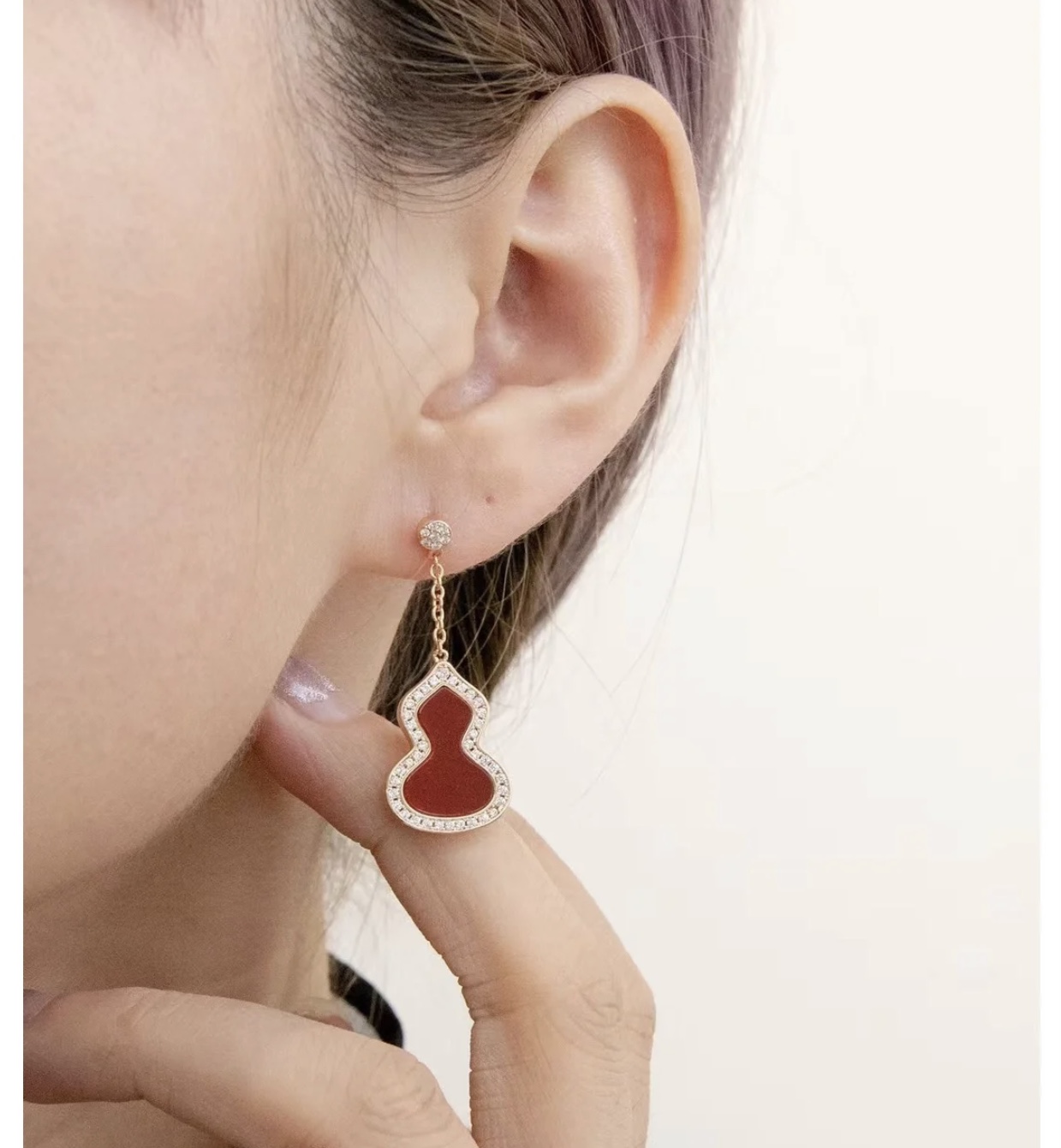Qeelin Wulu earrings silver-toned metal with diamond pave available with red carnelian black onyx or white mother-of-pearl inlay 3cm drop length
