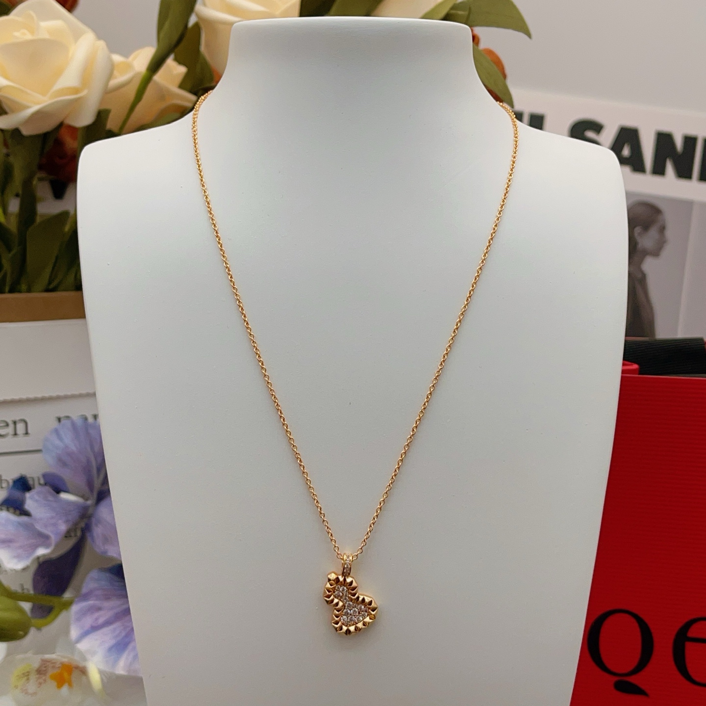 Qeelin Wulu necklace 18K rose gold with clear diamond accents 42cm