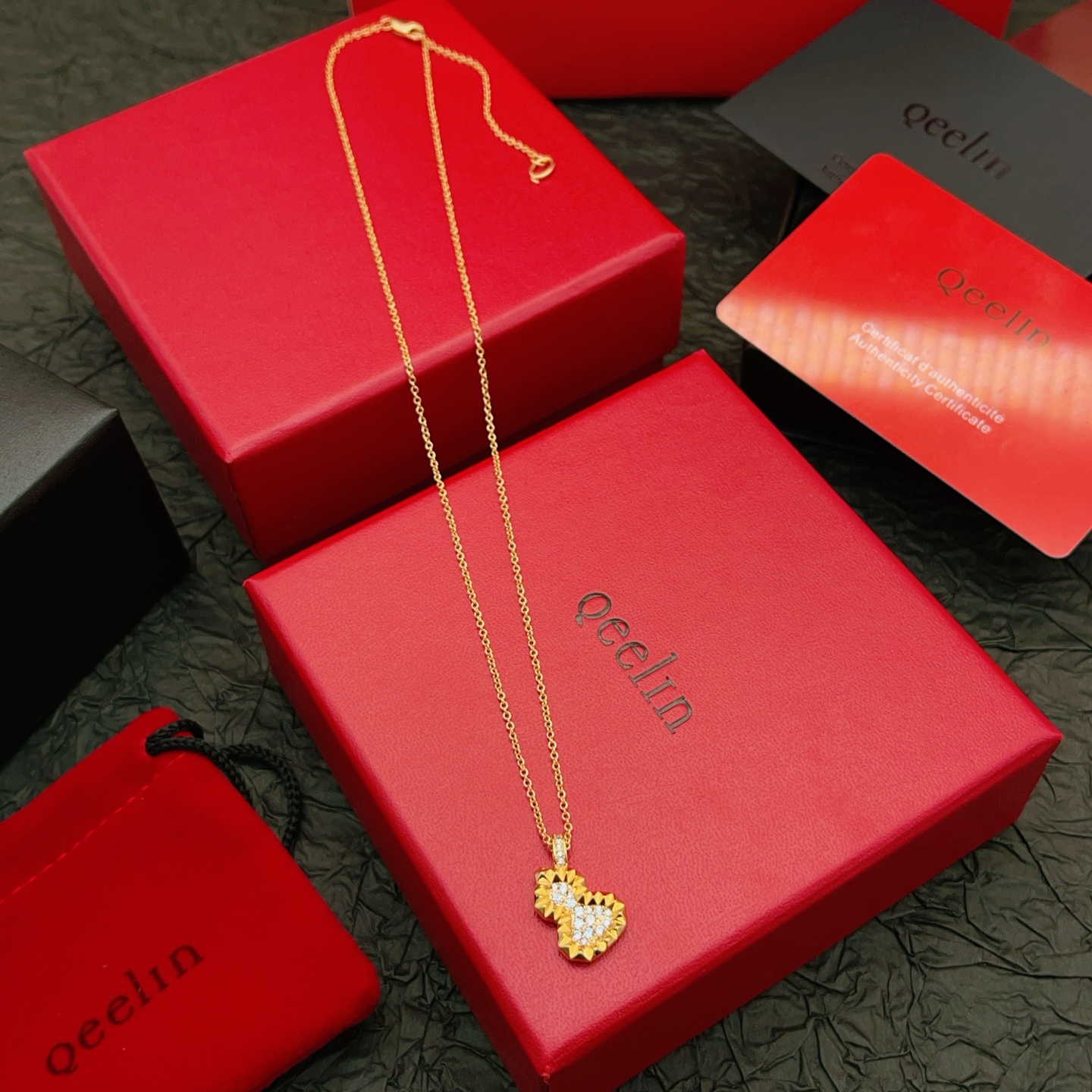 Qeelin Wulu necklace 18K rose gold with clear diamond accents 42cm