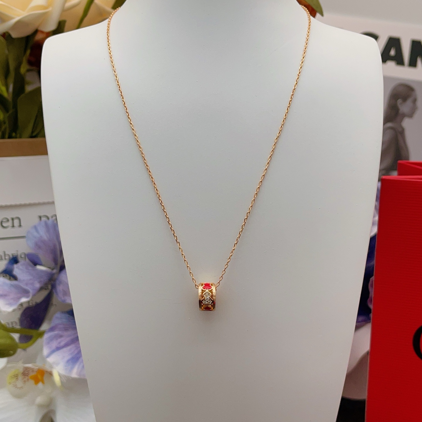 Qeelin Wulu necklace 18k rose gold red enamel clear diamond 42cm