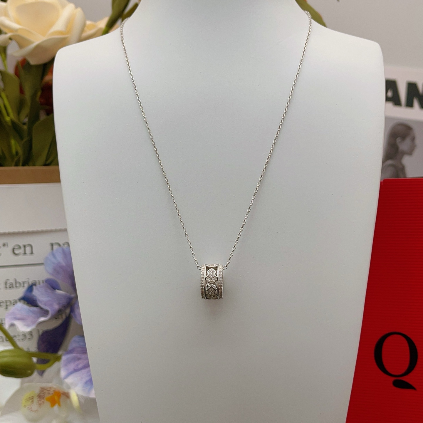 Qeelin Wulu necklace 18K white gold diamond 42cm