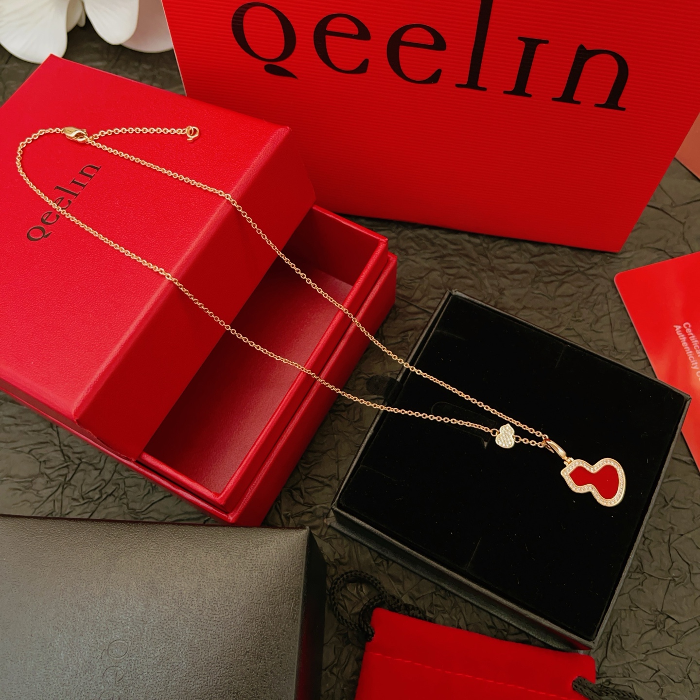 Qeelin Wulu necklace 18K rose gold red carnelian diamond 42cm