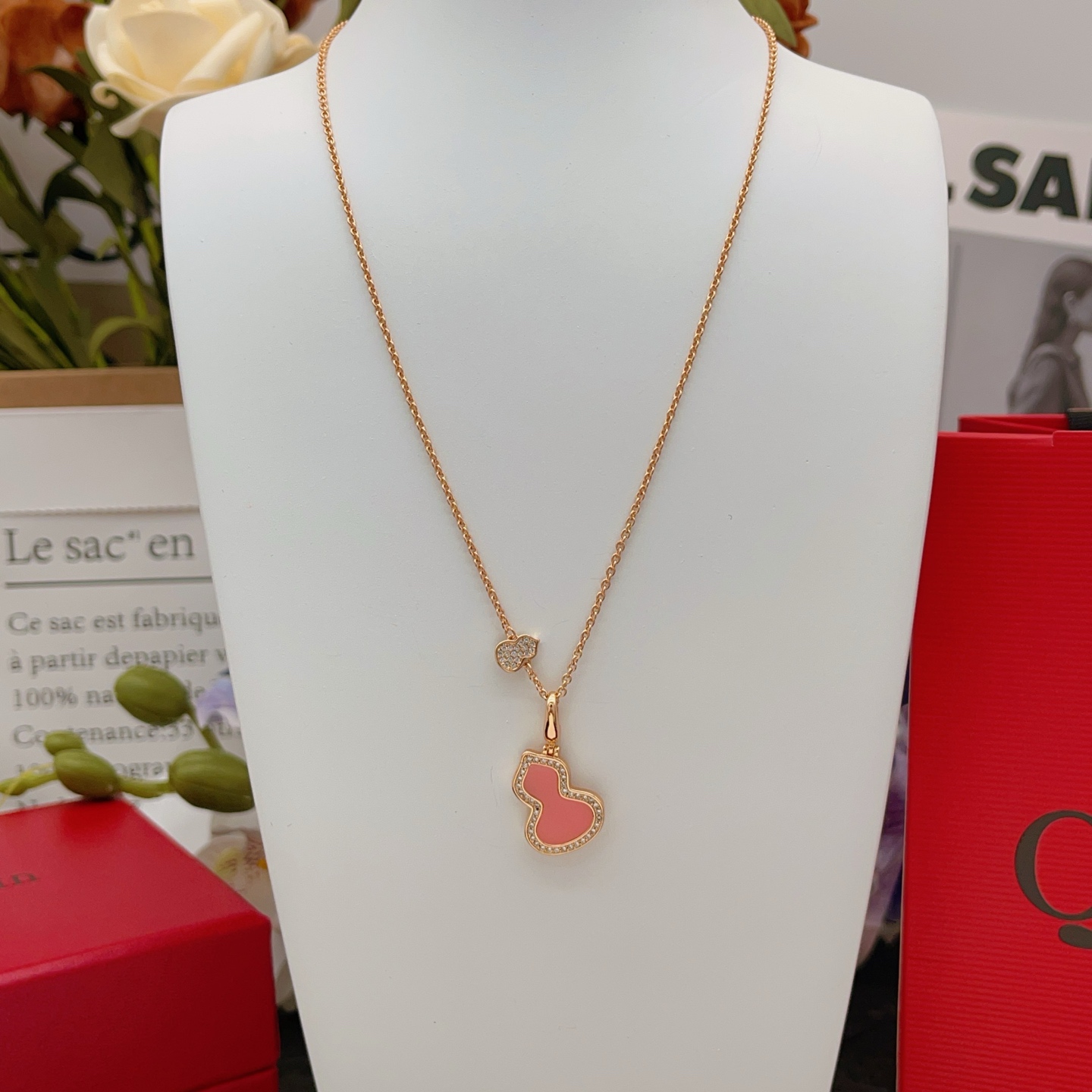 Qeelin Wulu necklace 18k rose gold pink opal diamond 42cm