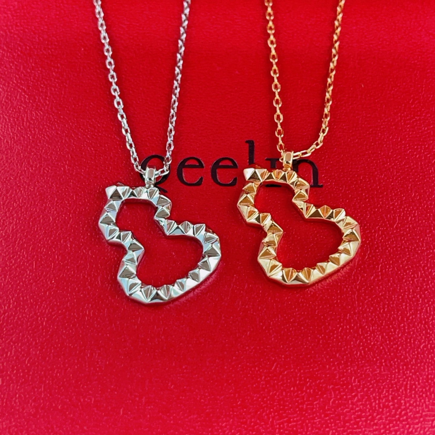 Qeelin Wulu necklace silver-toned metal no gemstones 42cm with 2cm extender