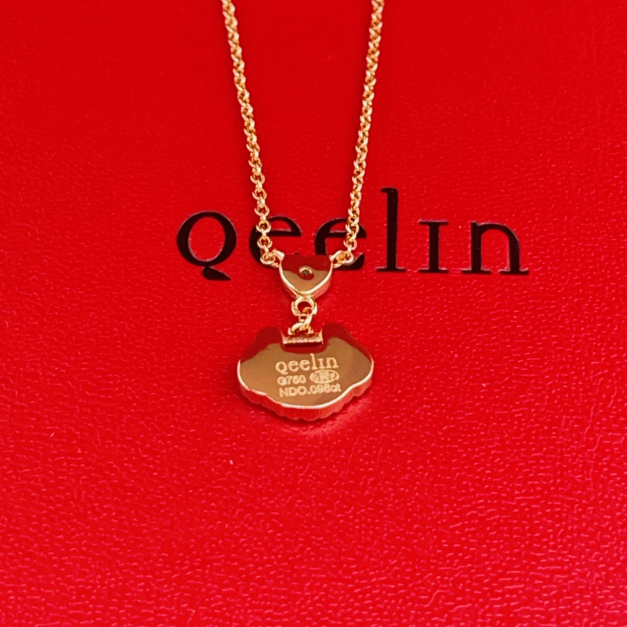 Qeelin Yu Yi necklace 18k rose gold red enamel clear diamond 42cm with 2cm extender