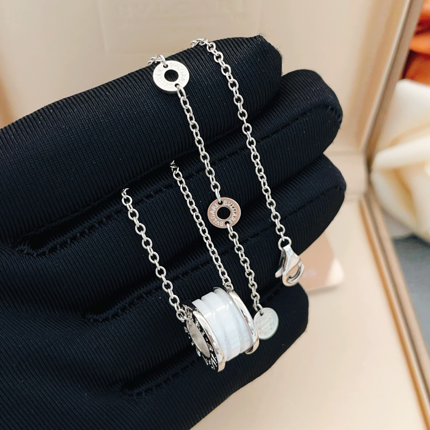 Bvlgari B zero1 necklace silver-toned metal with white ceramic 40-45cm adjustable