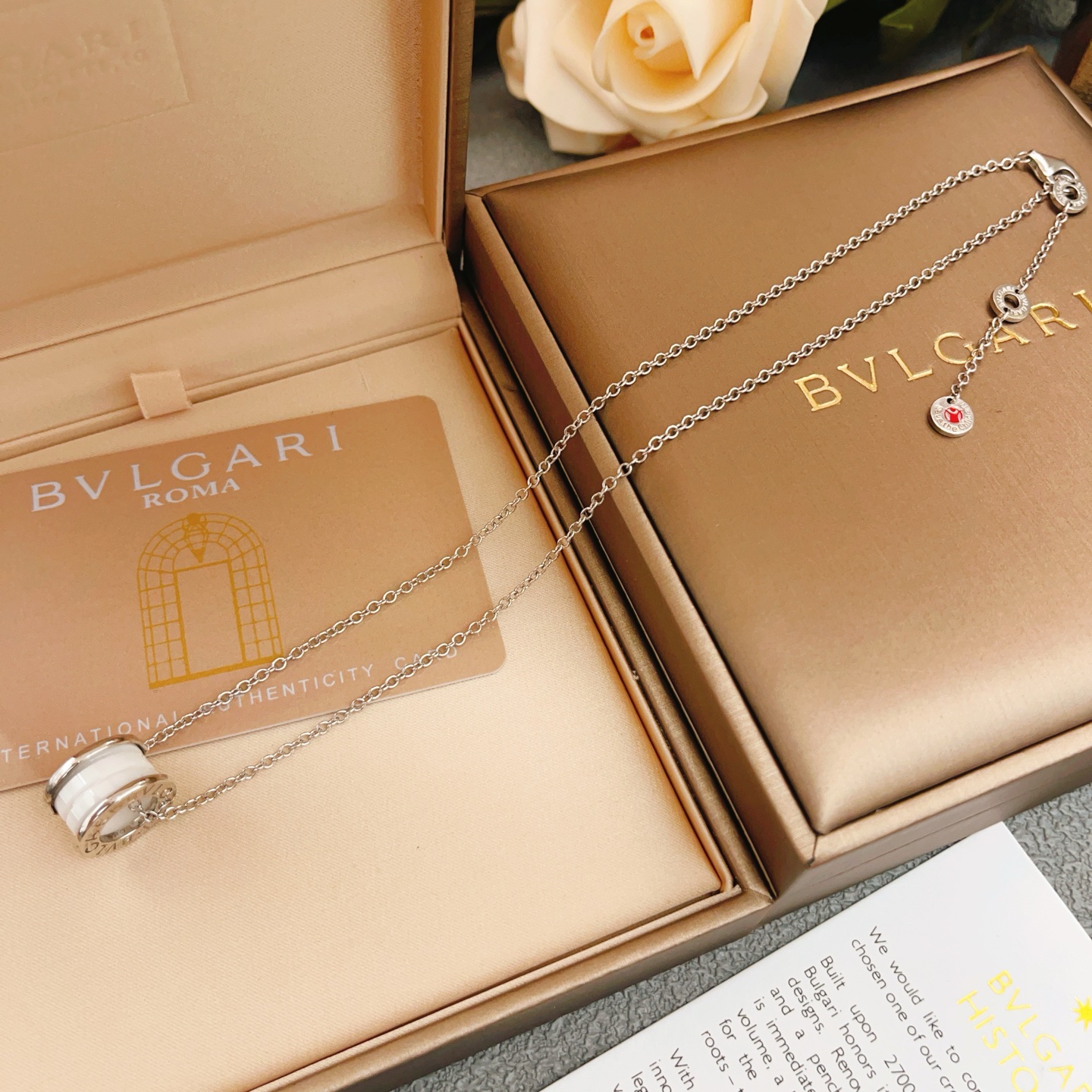 Bvlgari B zero1 necklace silver-toned metal with white ceramic 40-45cm adjustable