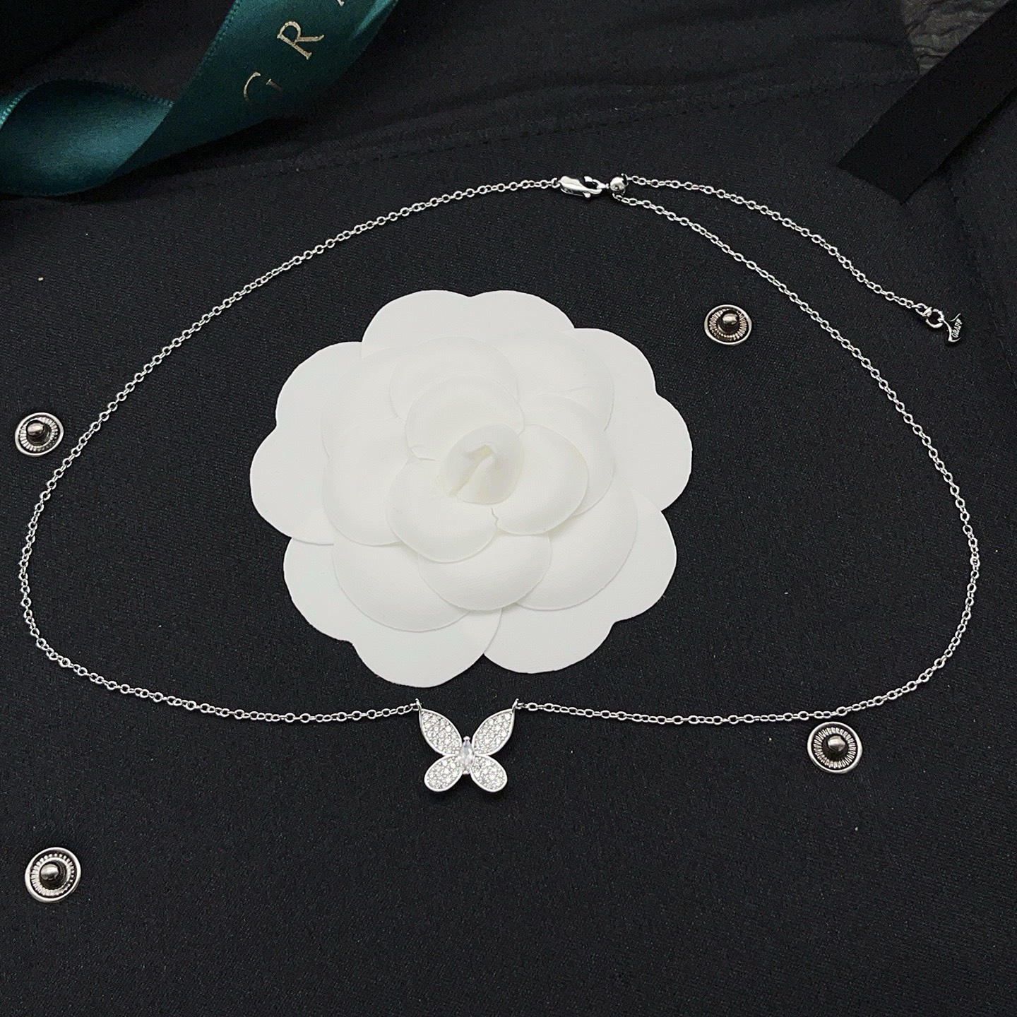 Graff Butterfly Pave Diamond Pendant Necklace necklace 18K white gold white diamond 40-45cm adjustable