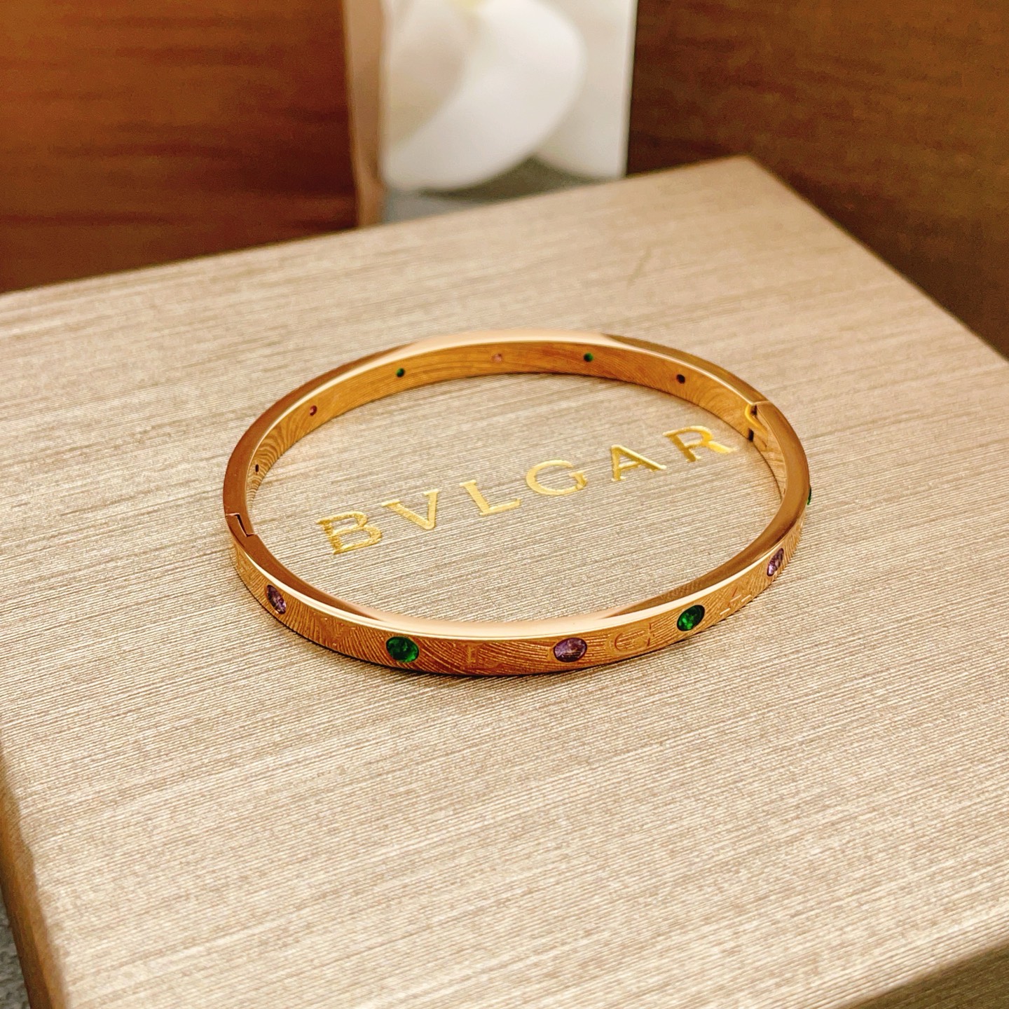 Bvlgari Bvlgari B zero1 bracelet Rose gold with green emerald and purple amethyst gemstones 17cm