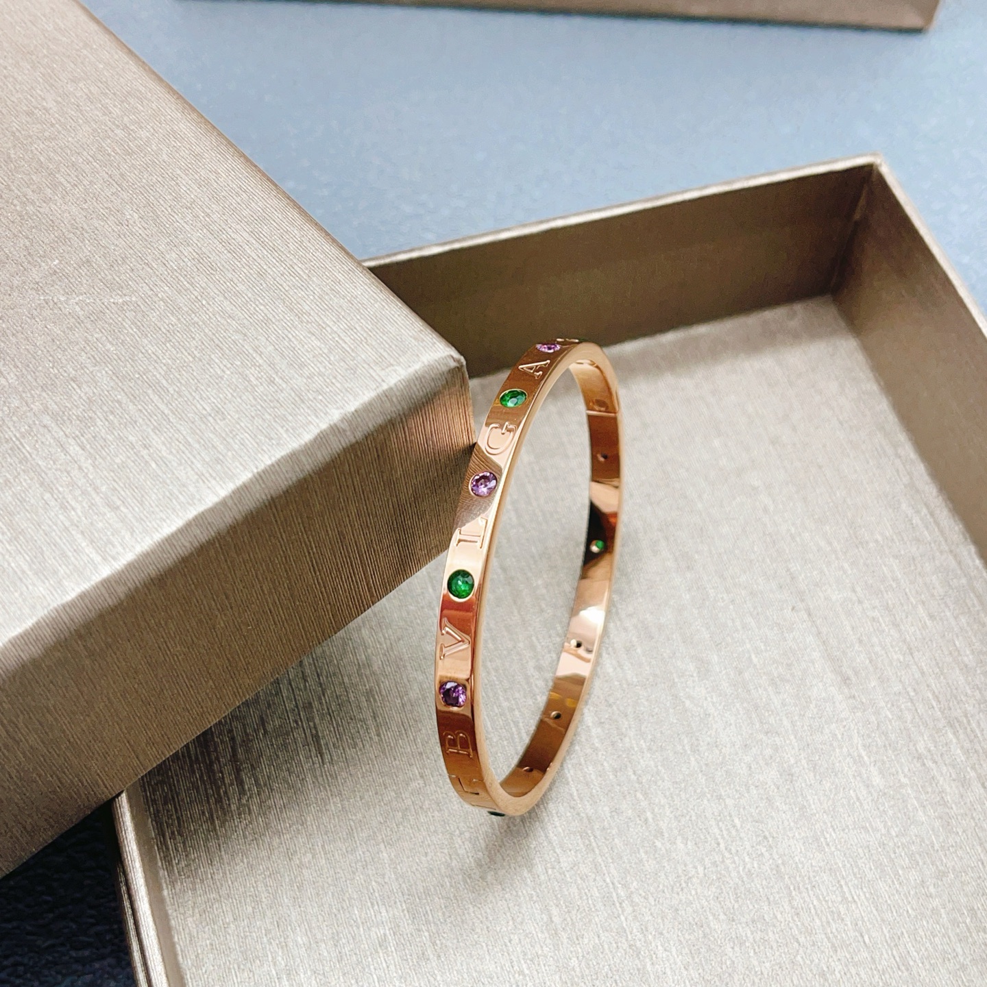 Bvlgari Bvlgari B zero1 bracelet Rose gold with green emerald and purple amethyst gemstones 17cm