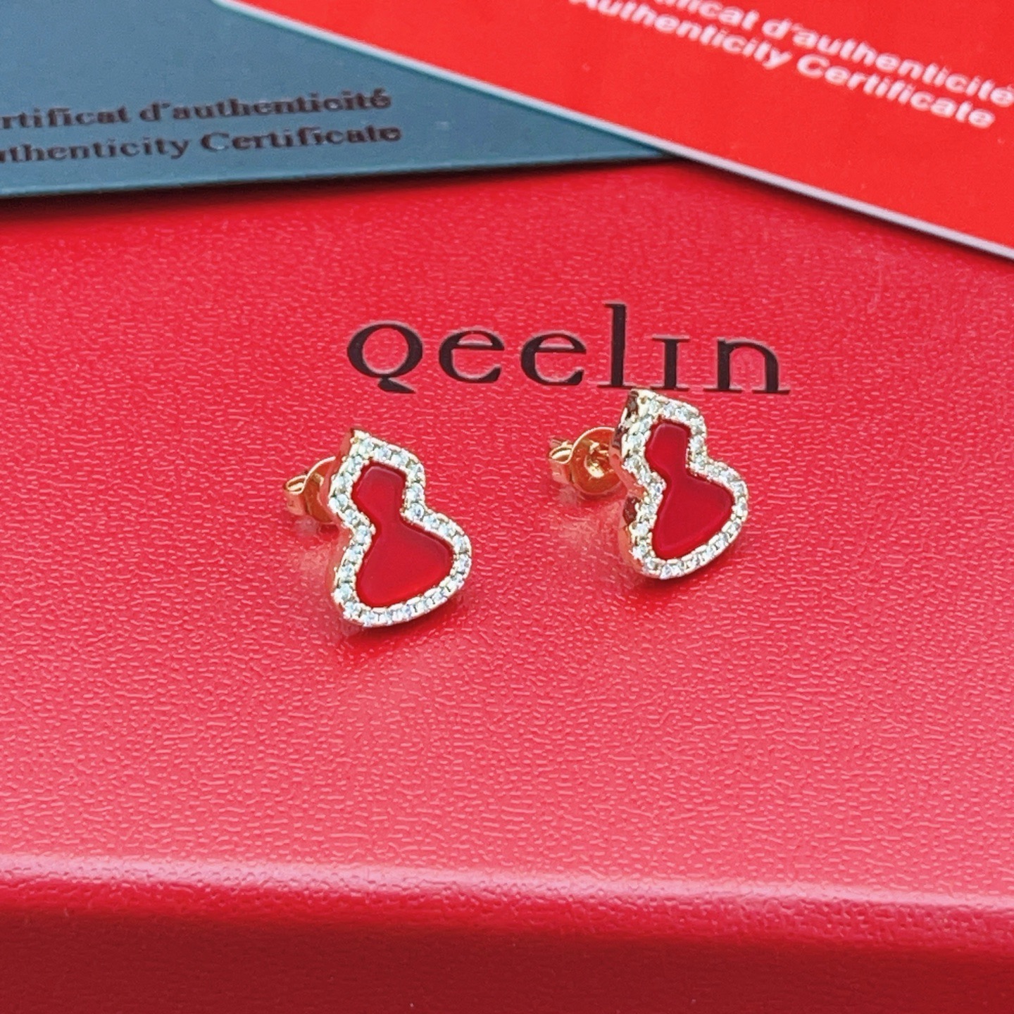 Qeelin Wulu earrings 18k rose gold red carnelian clear diamond pave 8mm stud length