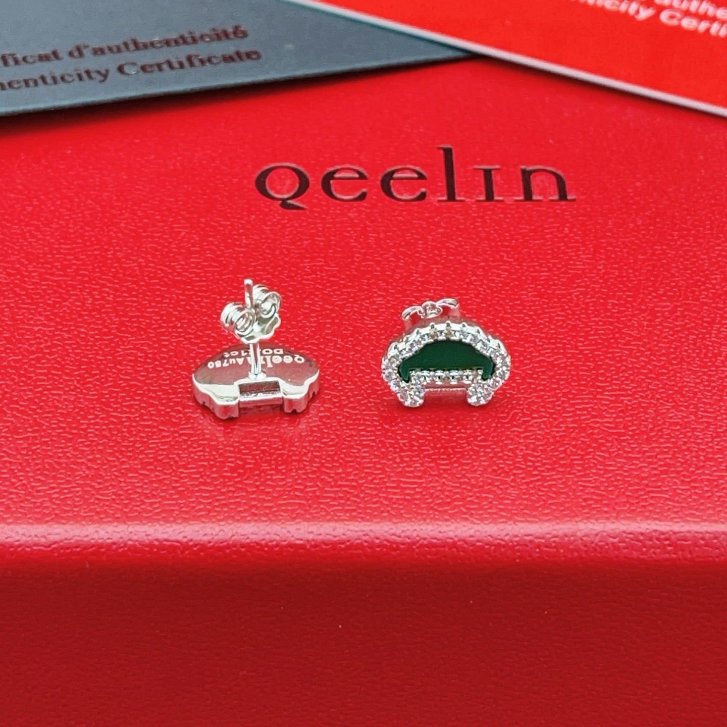 Qeelin ZP Series earrings 18K white gold green gemstone clear diamond accents 8mm stud diameter