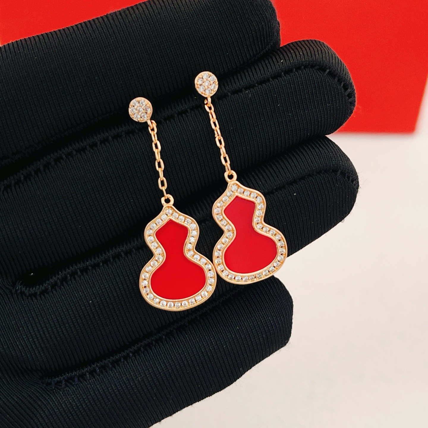 Qeelin Wulu earrings Rose gold metal red carnelian inlay clear diamond accents 3 5cm drop length