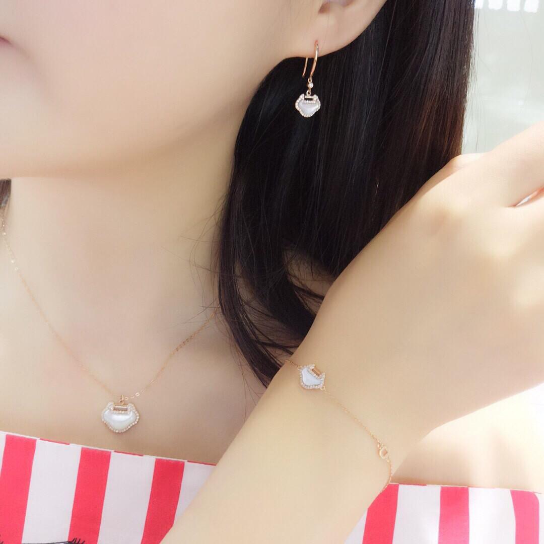 Qeelin Yu Yi earrings 18K rose gold white mother-of-pearl clear diamond accents 2 5cm drop length